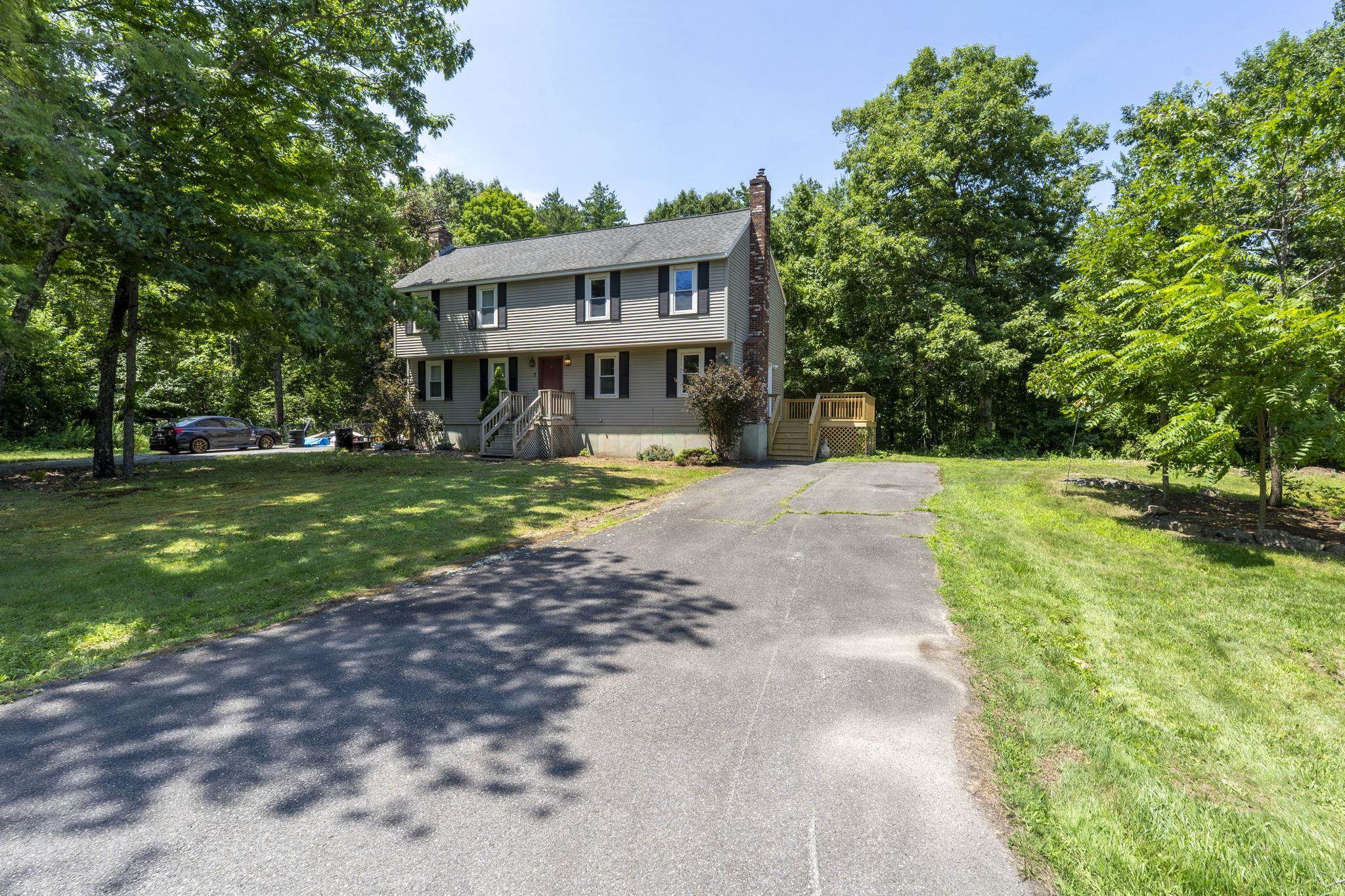 7 Homestead Drive Property Photo 1