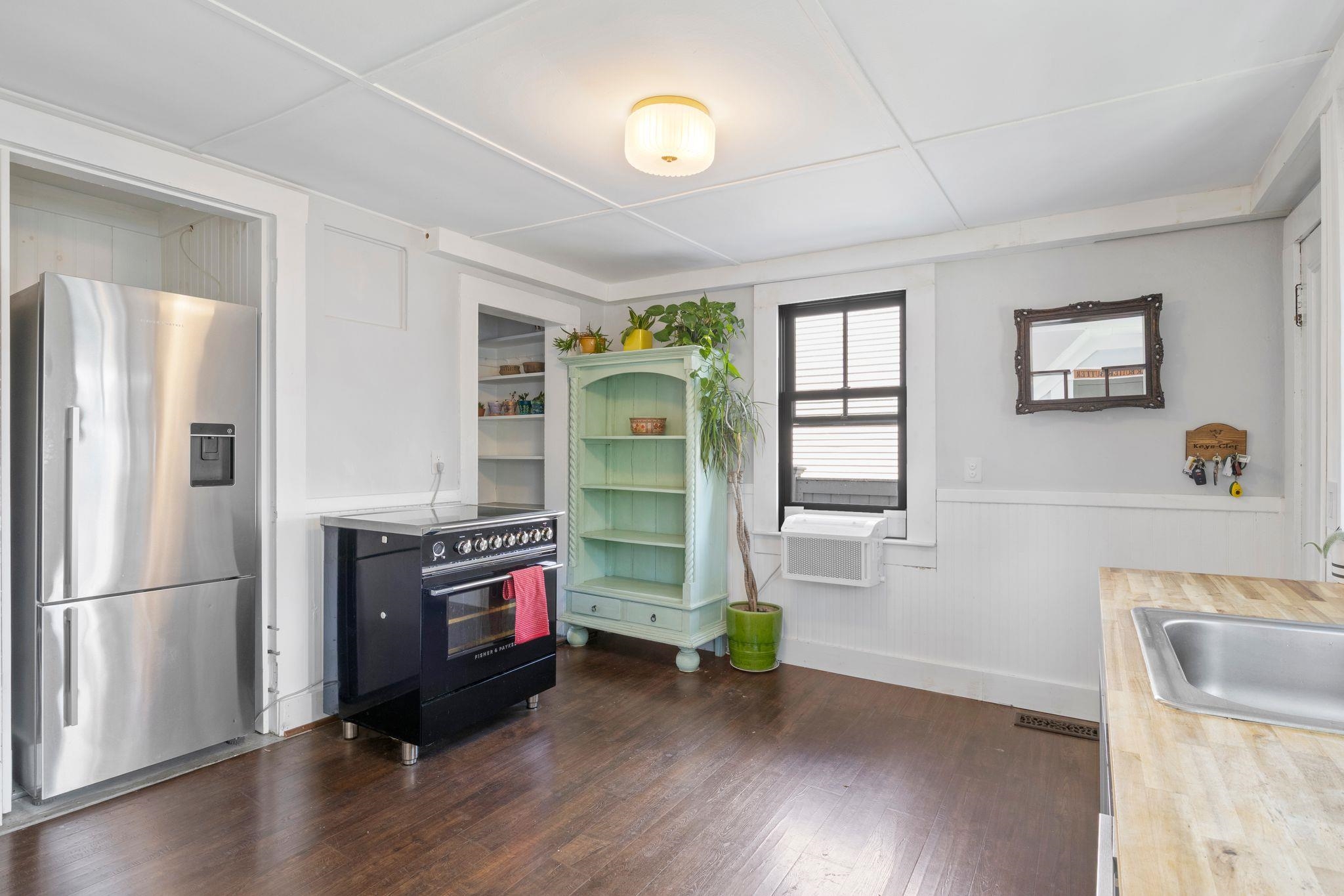 491 Marcy Street Property Photo 24