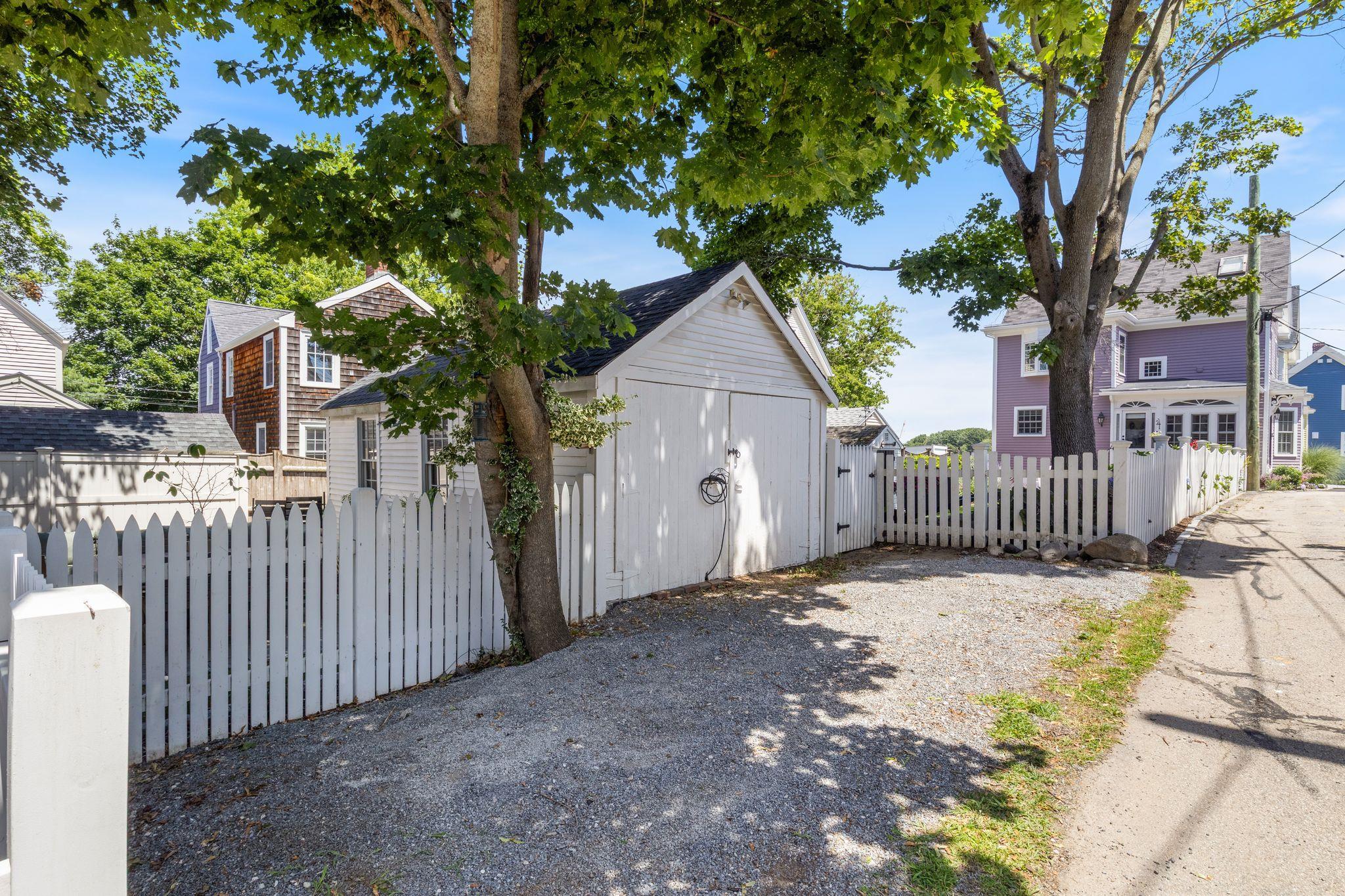 491 Marcy Street Property Photo 39