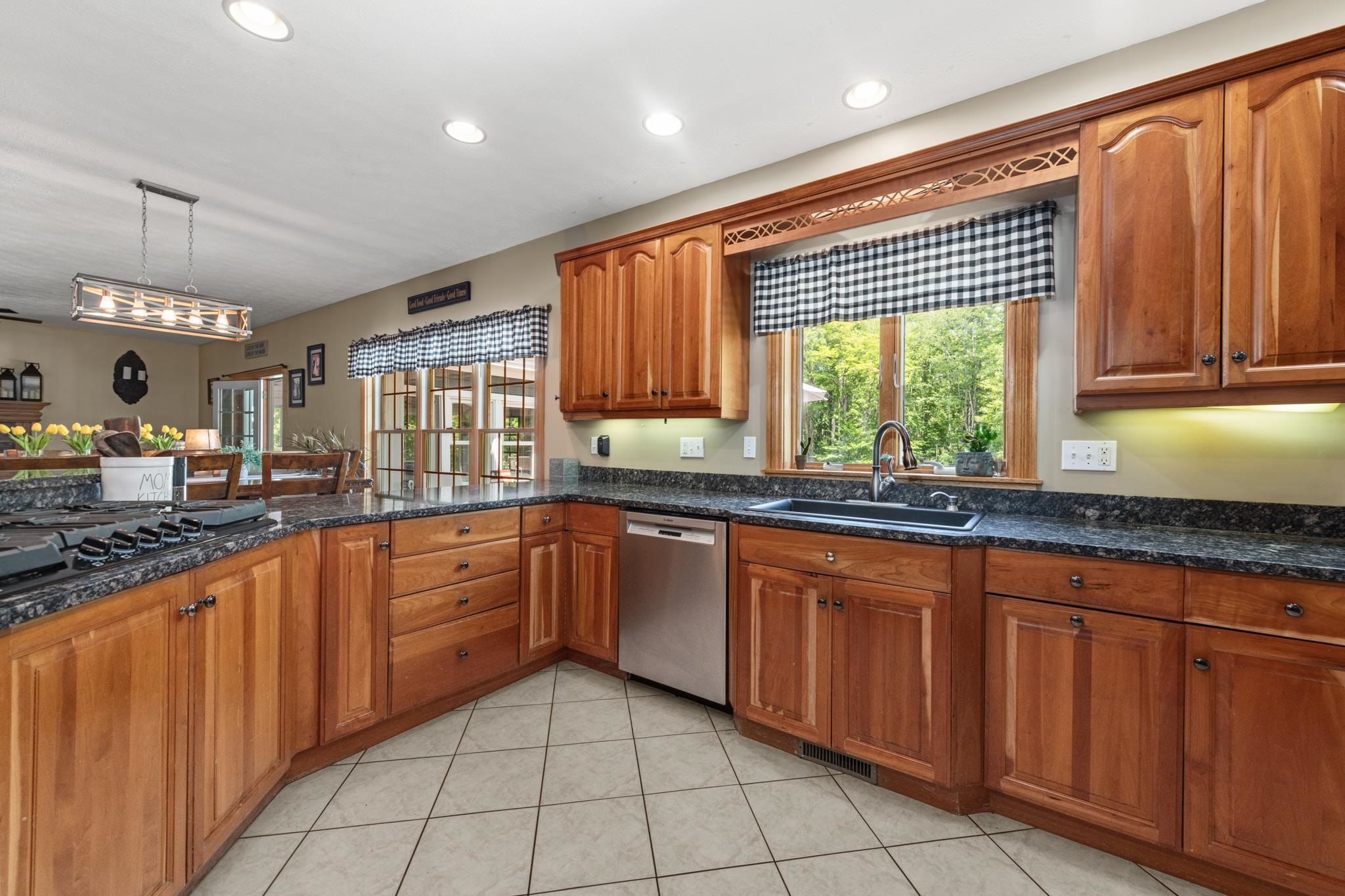 12 Pheasant Lane Property Photo 11