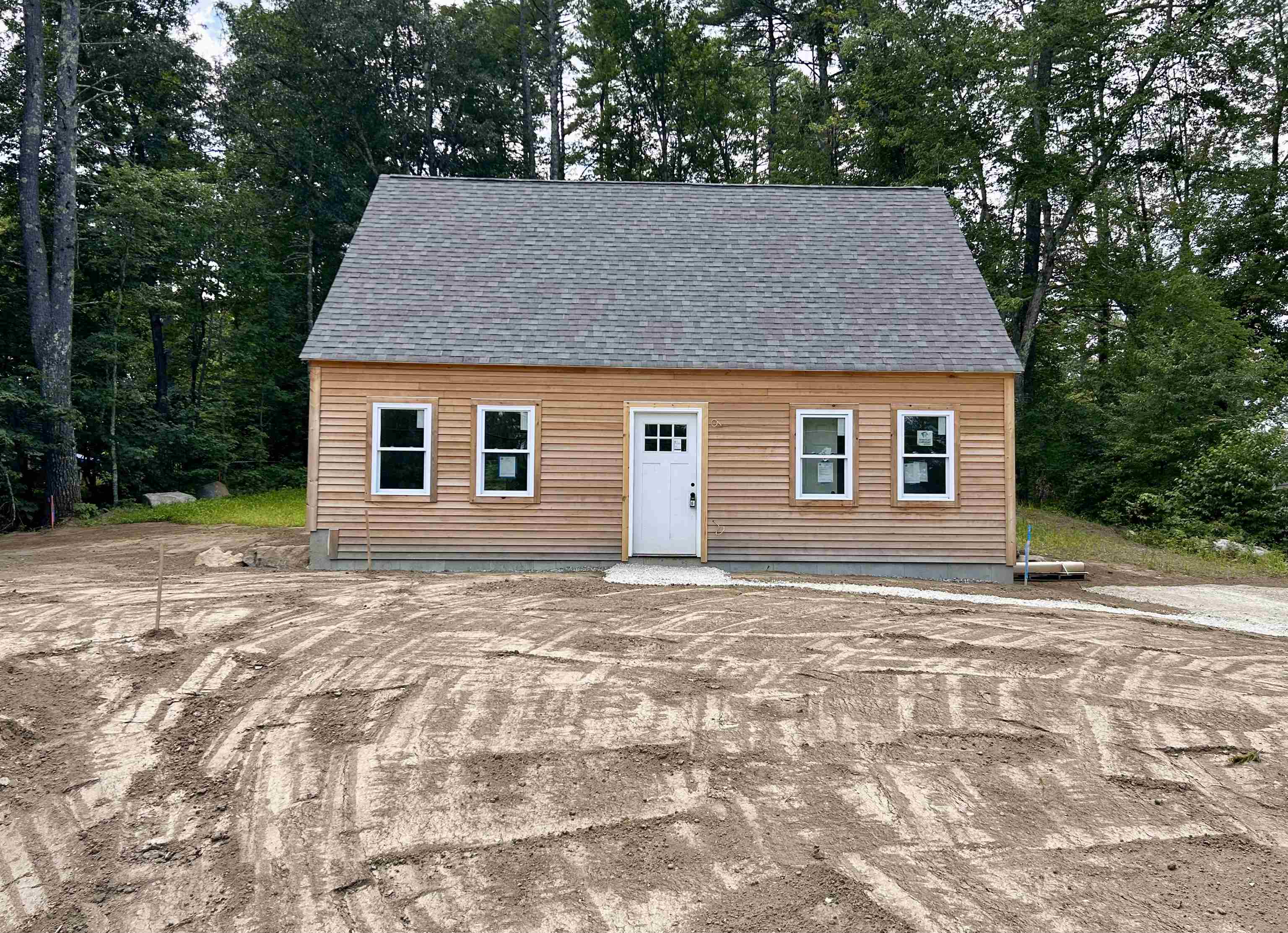 92 Long Shores Drive Property Photo 2