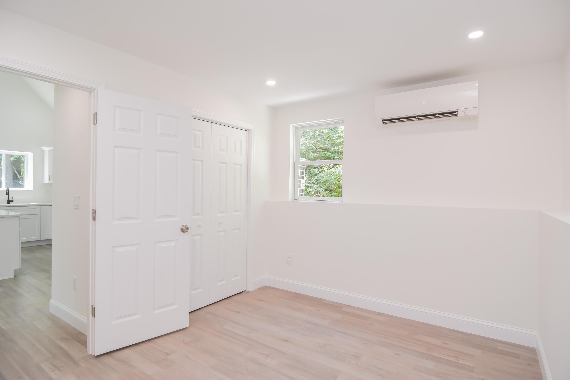 92 Long Shores Drive Property Photo 15