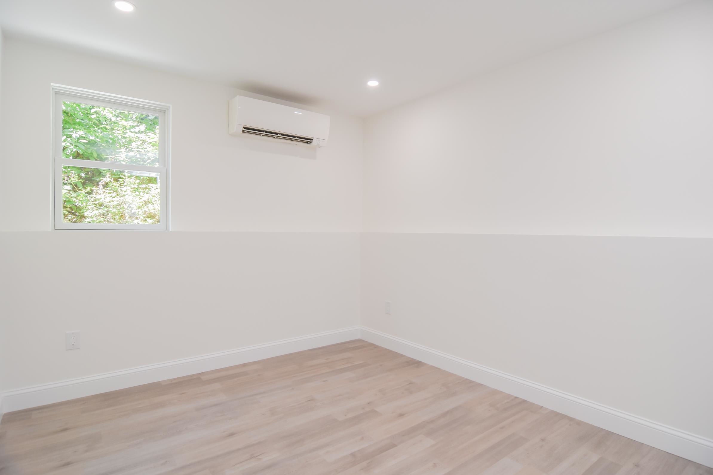 92 Long Shores Drive Property Photo 18