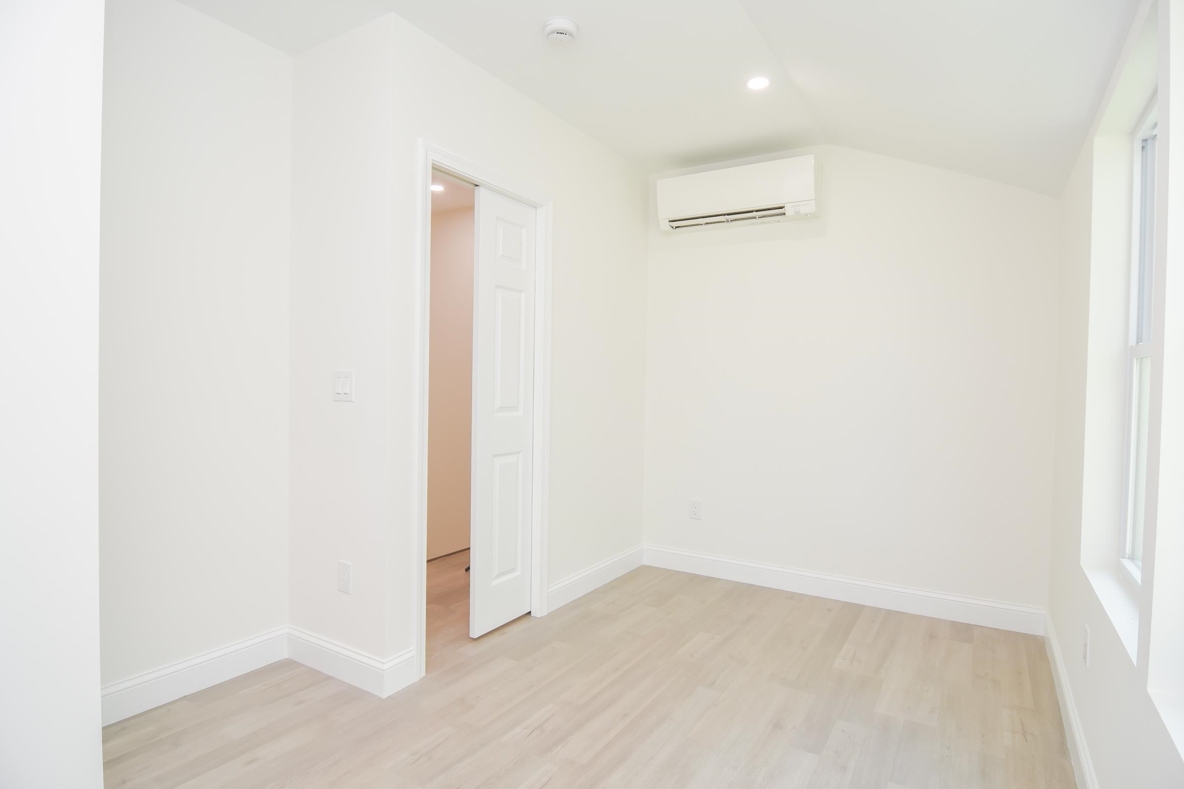 92 Long Shores Drive Property Photo 32