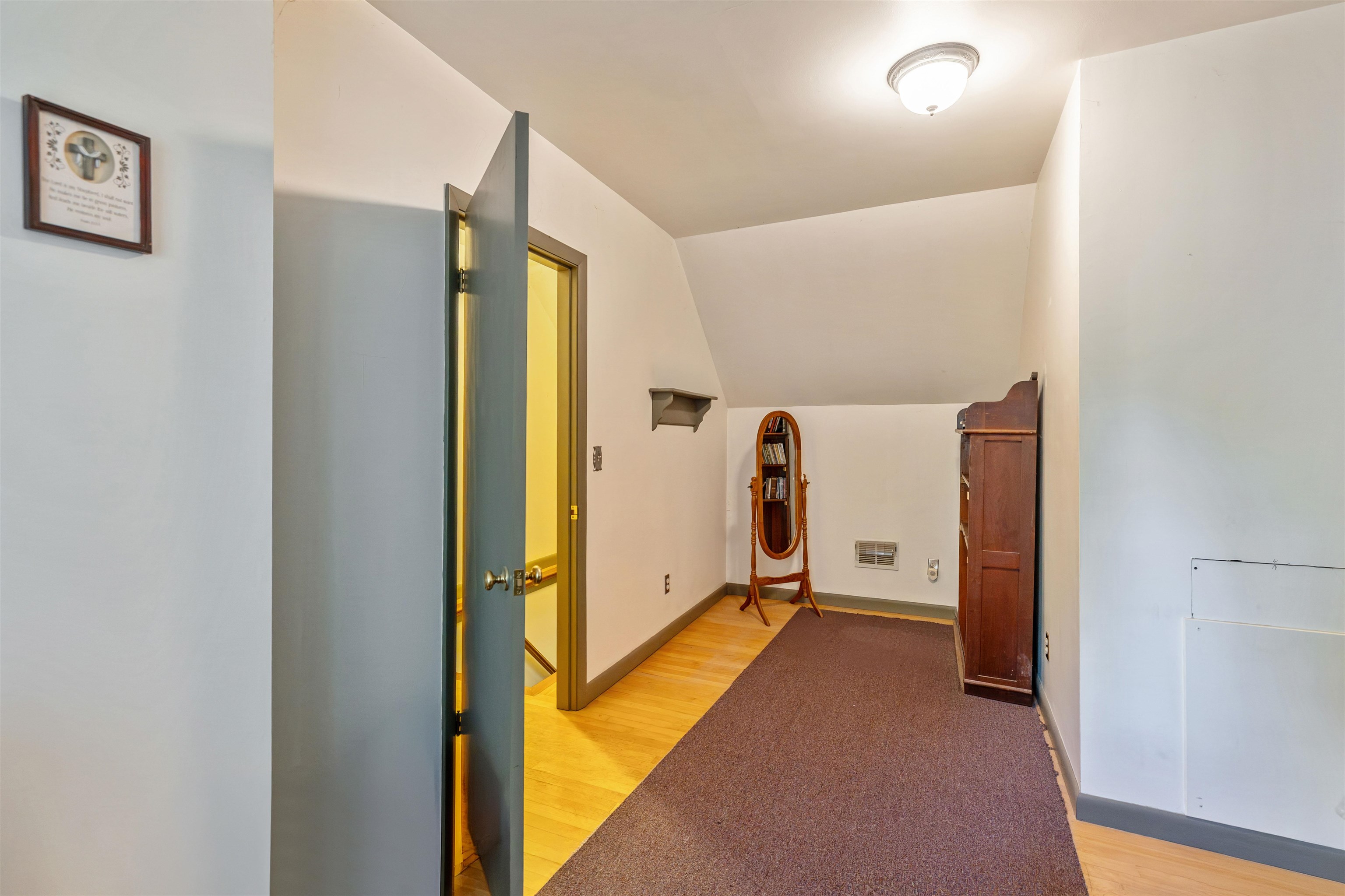 295 Main Street Property Photo 39
