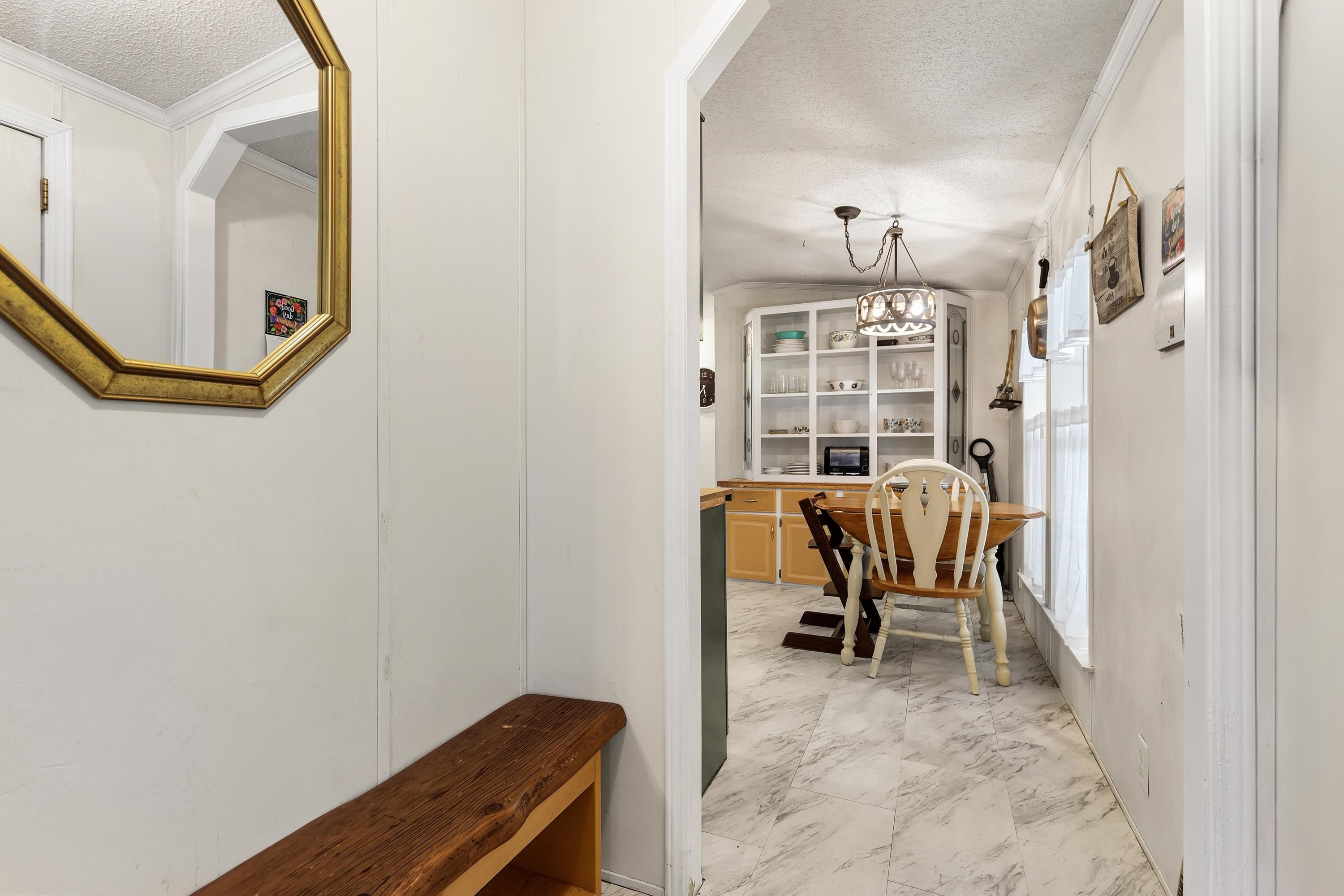 23 Family Circle Property Photo 10