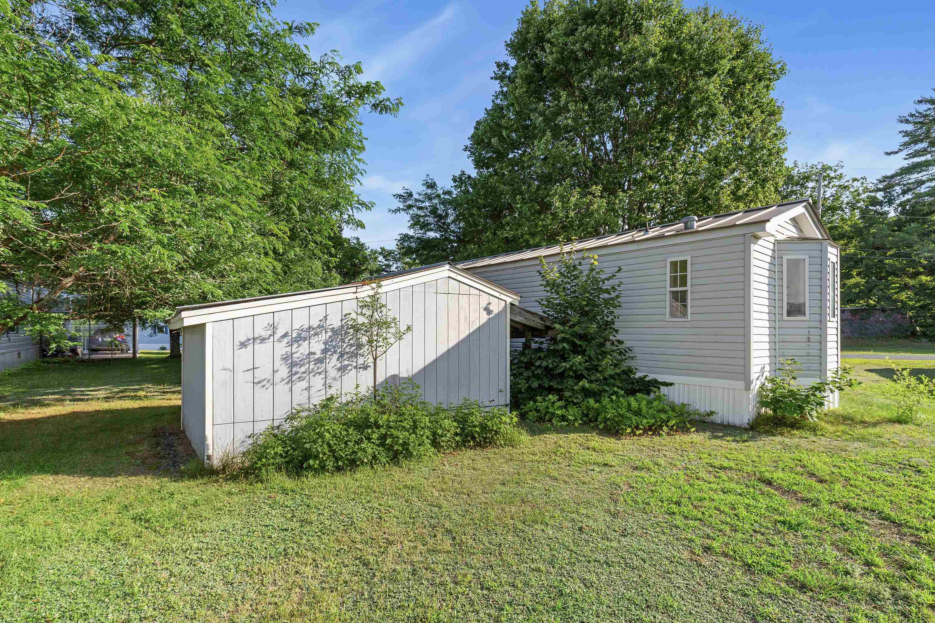 23 Family Circle Property Photo 12
