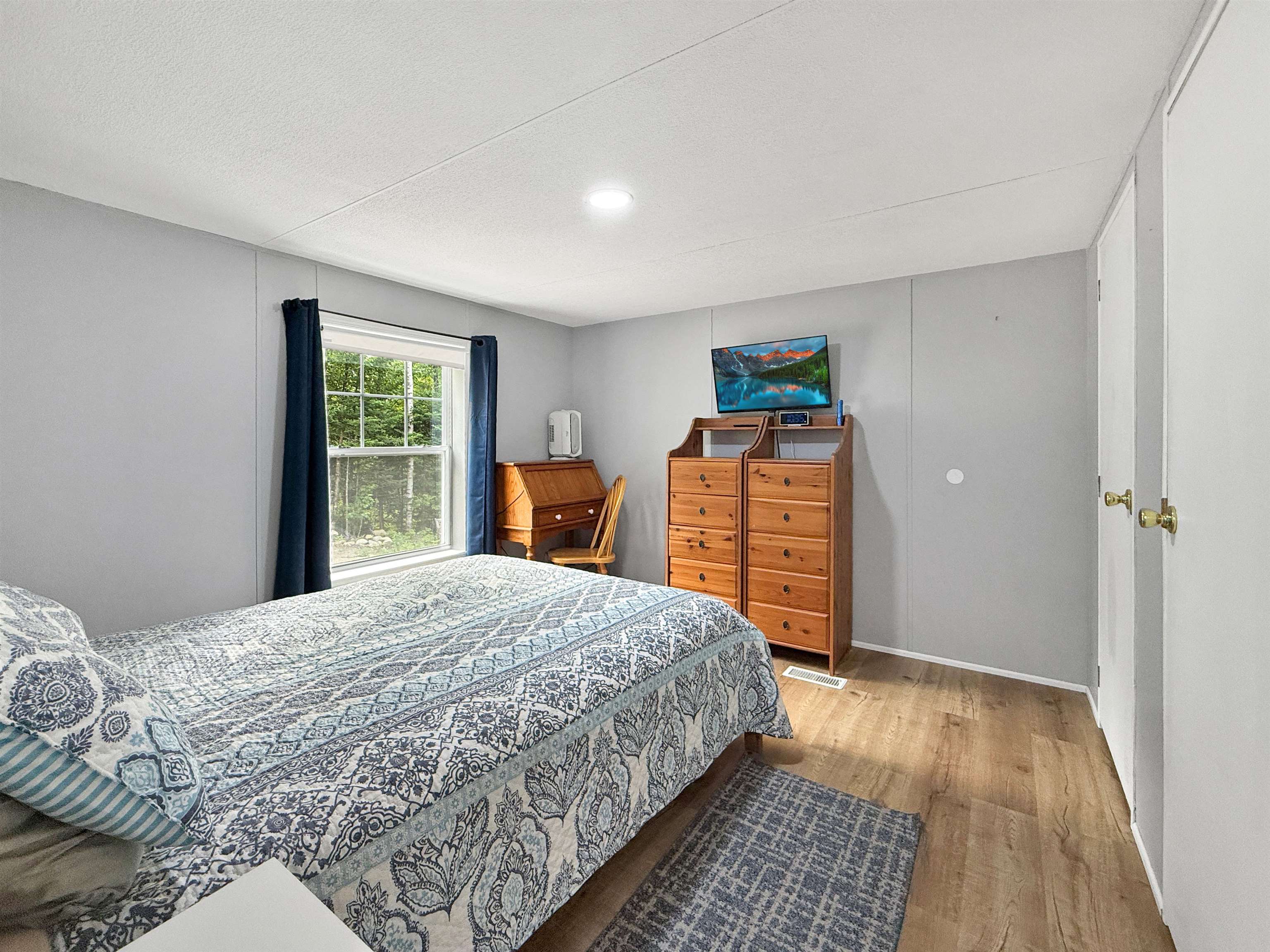 584 Bog Road Property Photo 13
