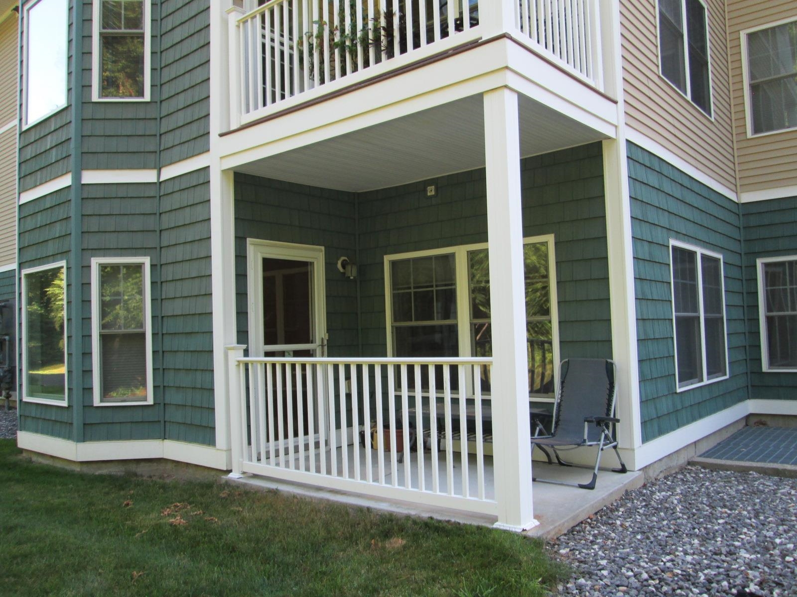 65 Hawthorne Drive Property Photo 2