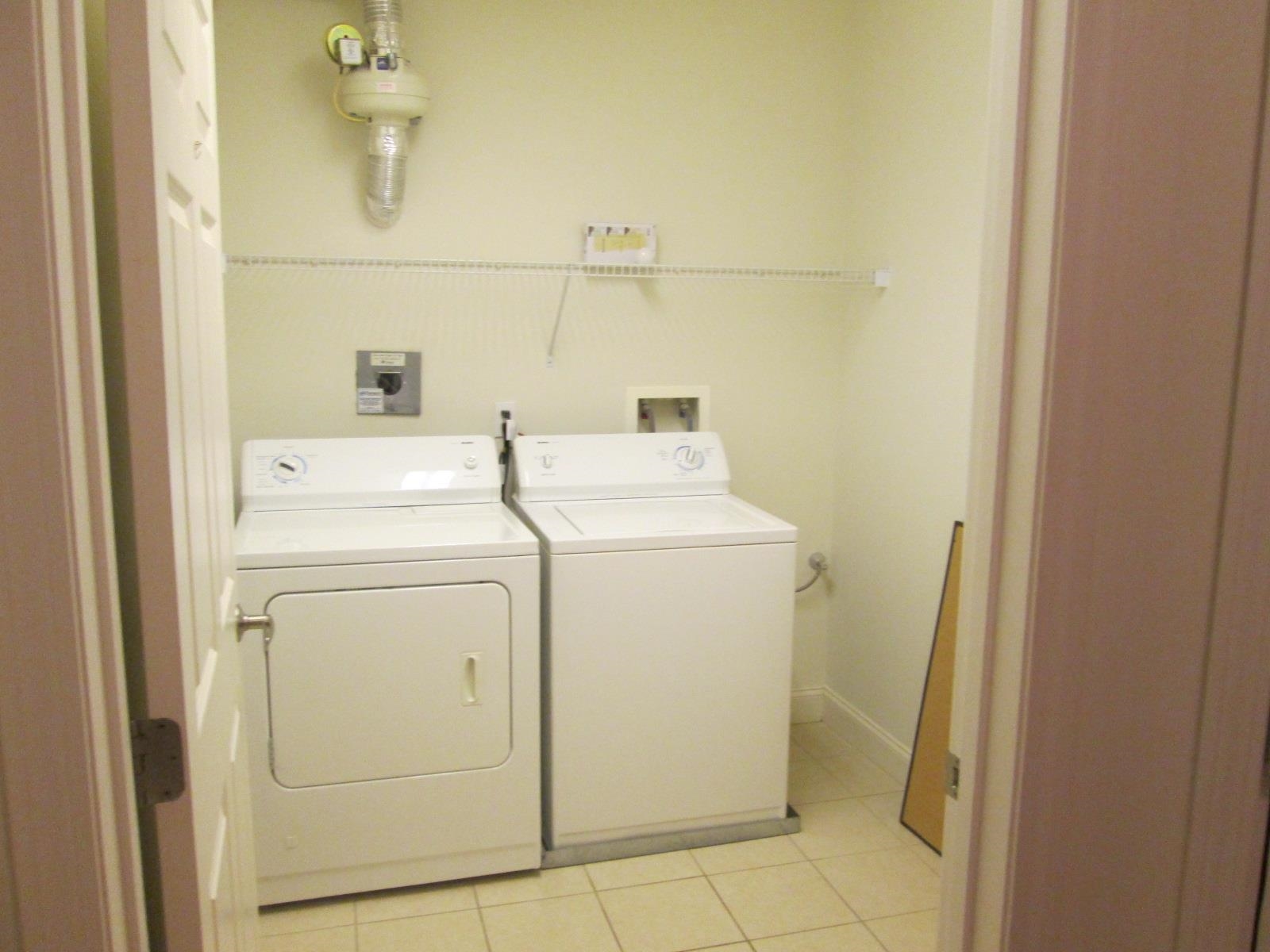 65 Hawthorne Drive Property Photo 25