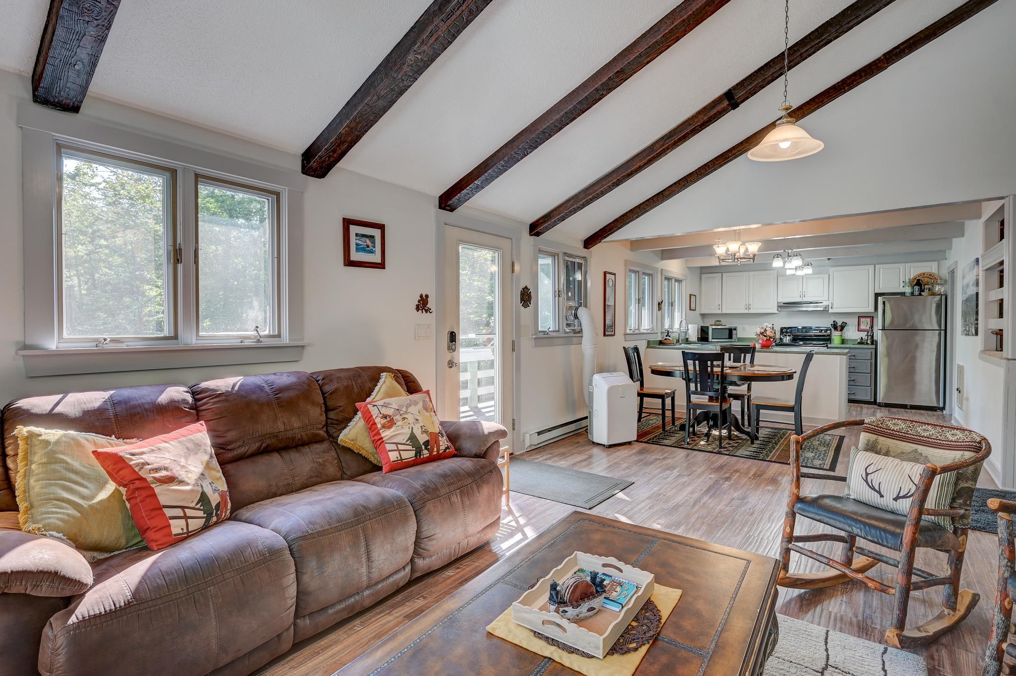 186 Ledgewood Road Property Photo 8