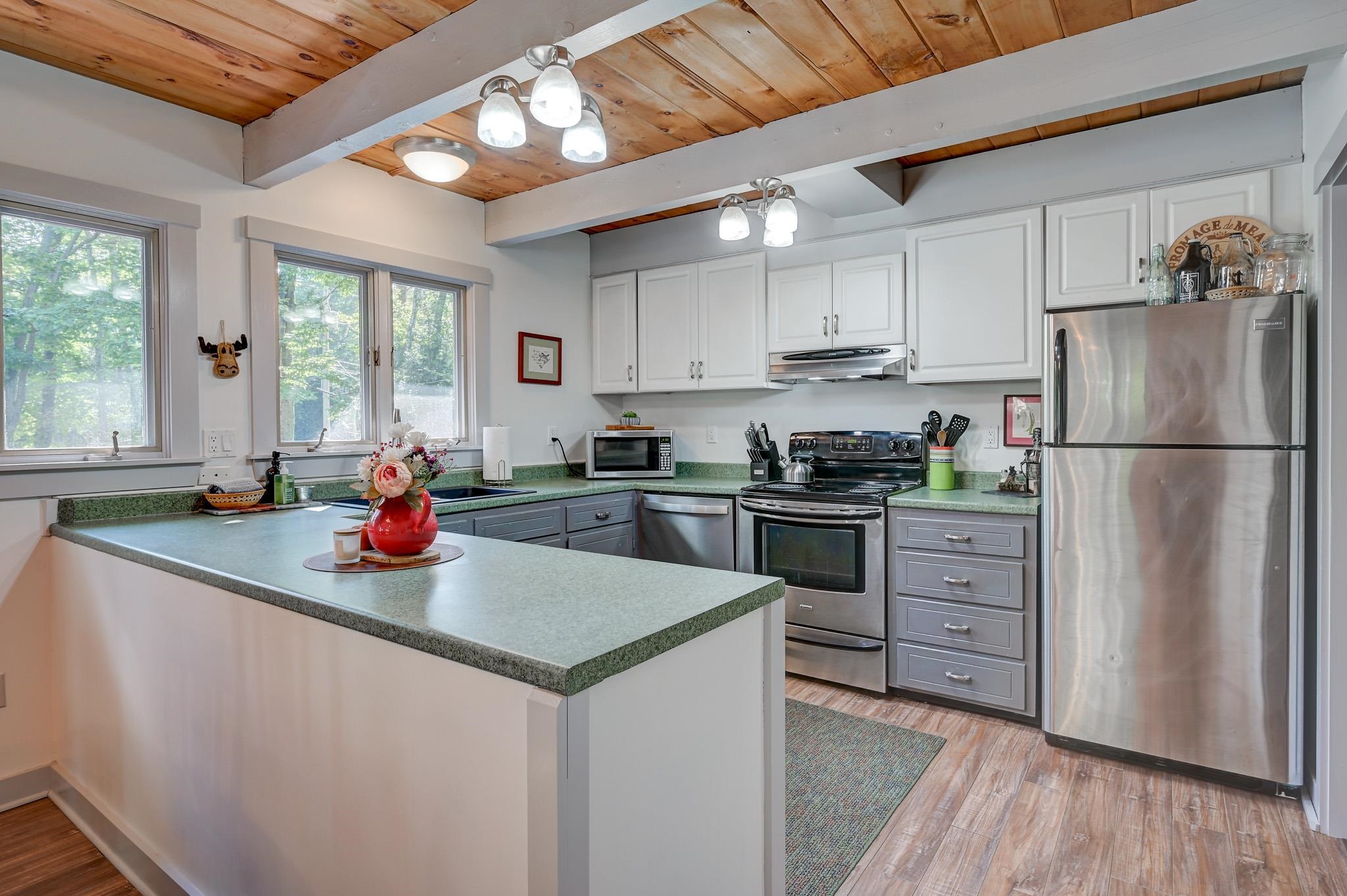 186 Ledgewood Road Property Photo 12