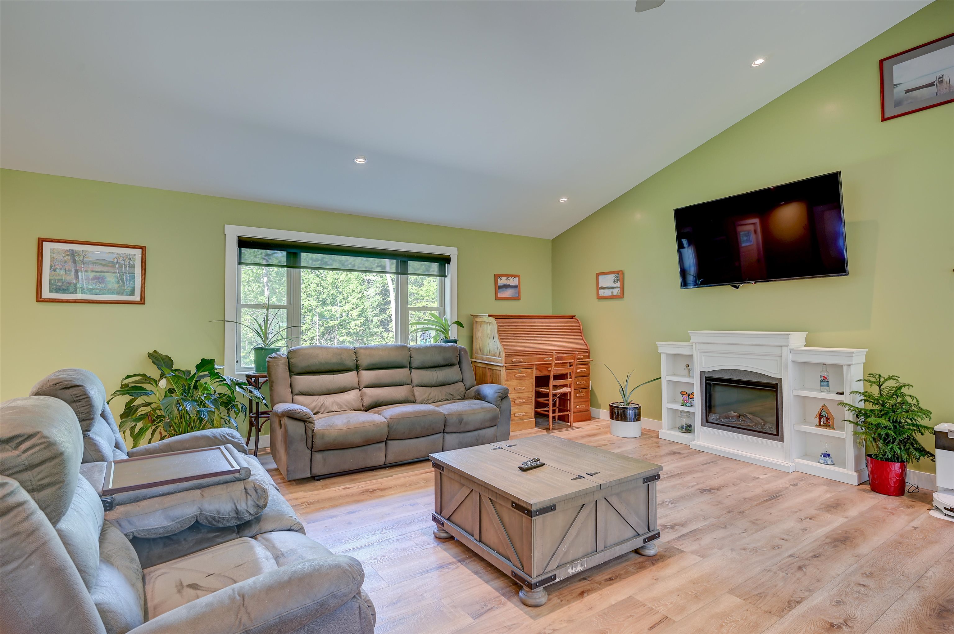 419 Winter Road Property Photo 6