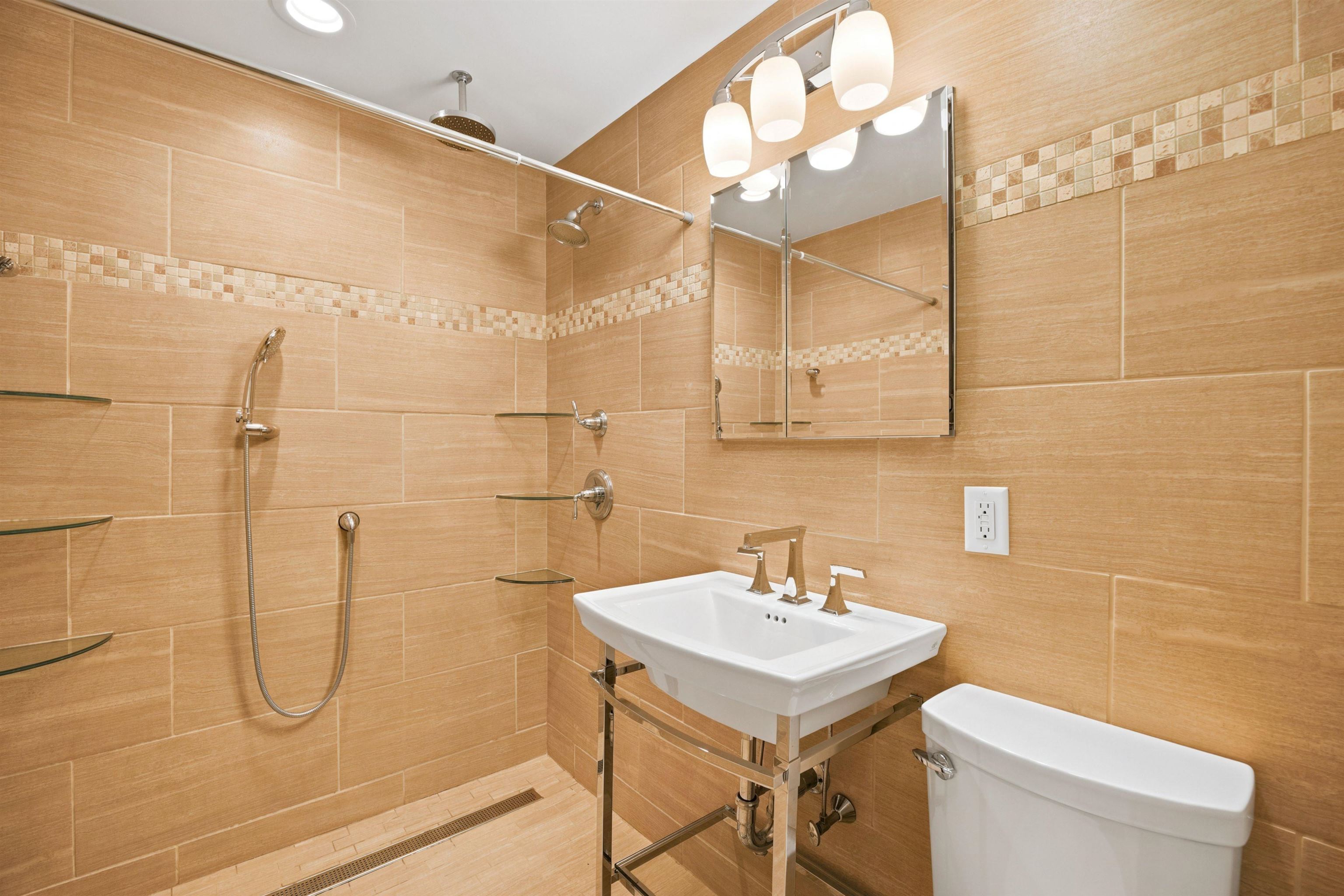 883 Weirs Boulevard Property Photo 33