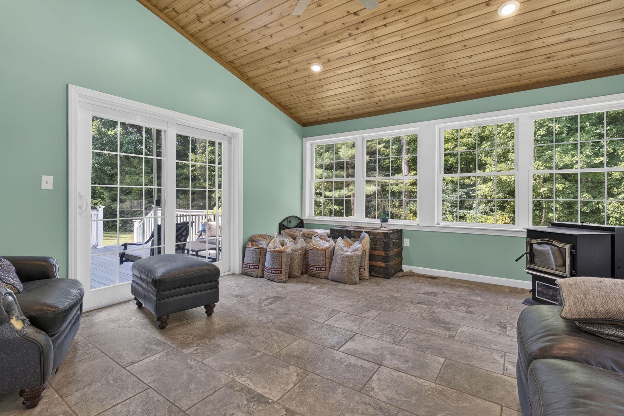 14 Naumkeag Court Property Photo 18