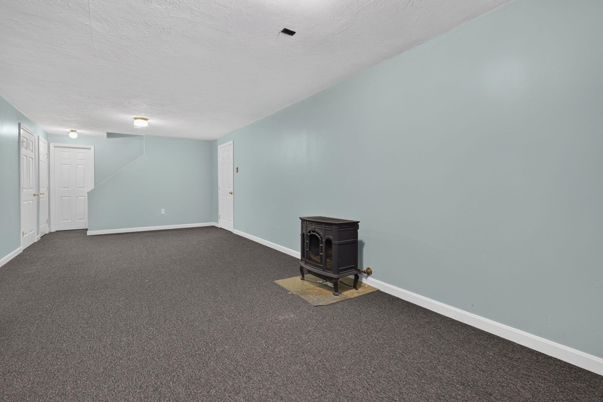 14 Naumkeag Court Property Photo 39