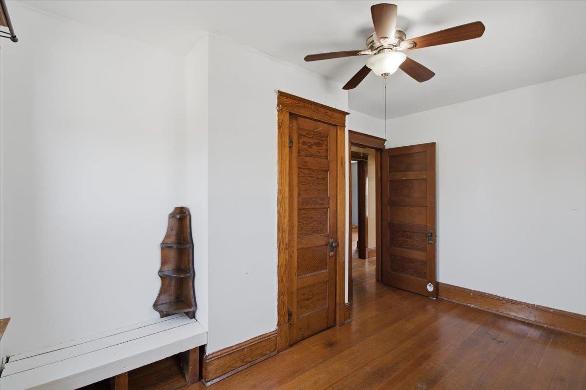 301 Elm Street Property Photo 26
