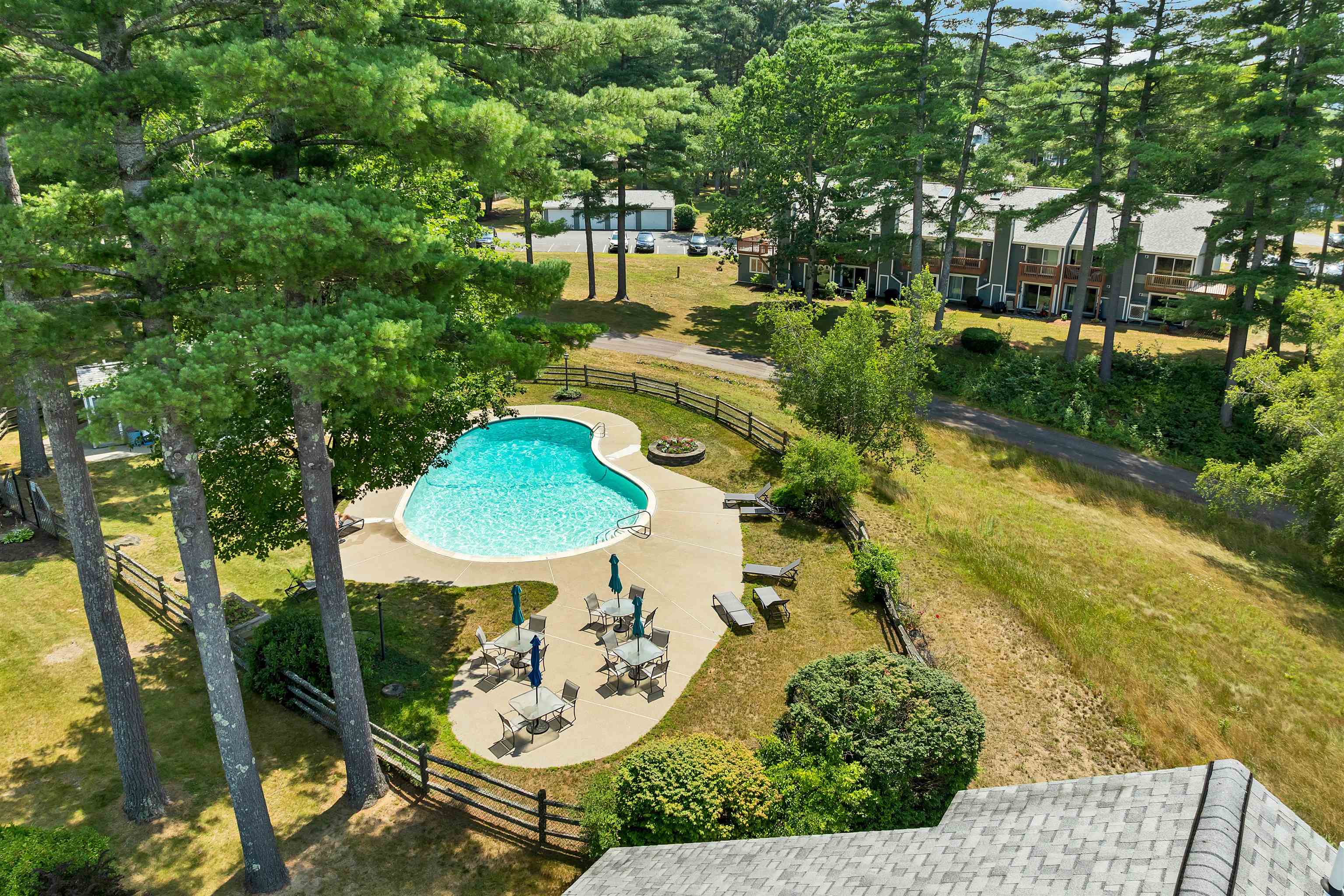 36 Circle Drive Property Photo 5