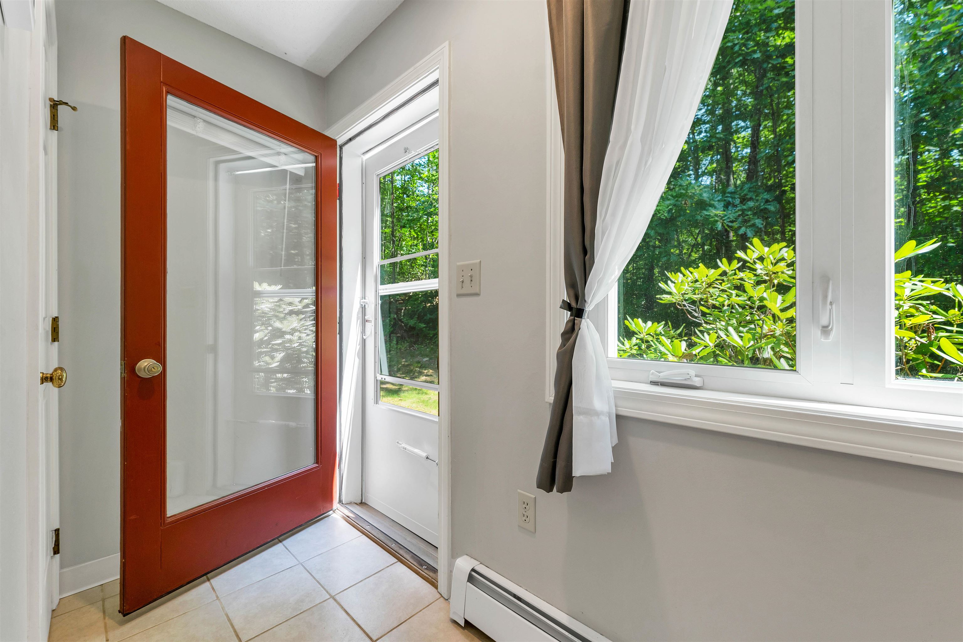 36 Circle Drive Property Photo 6
