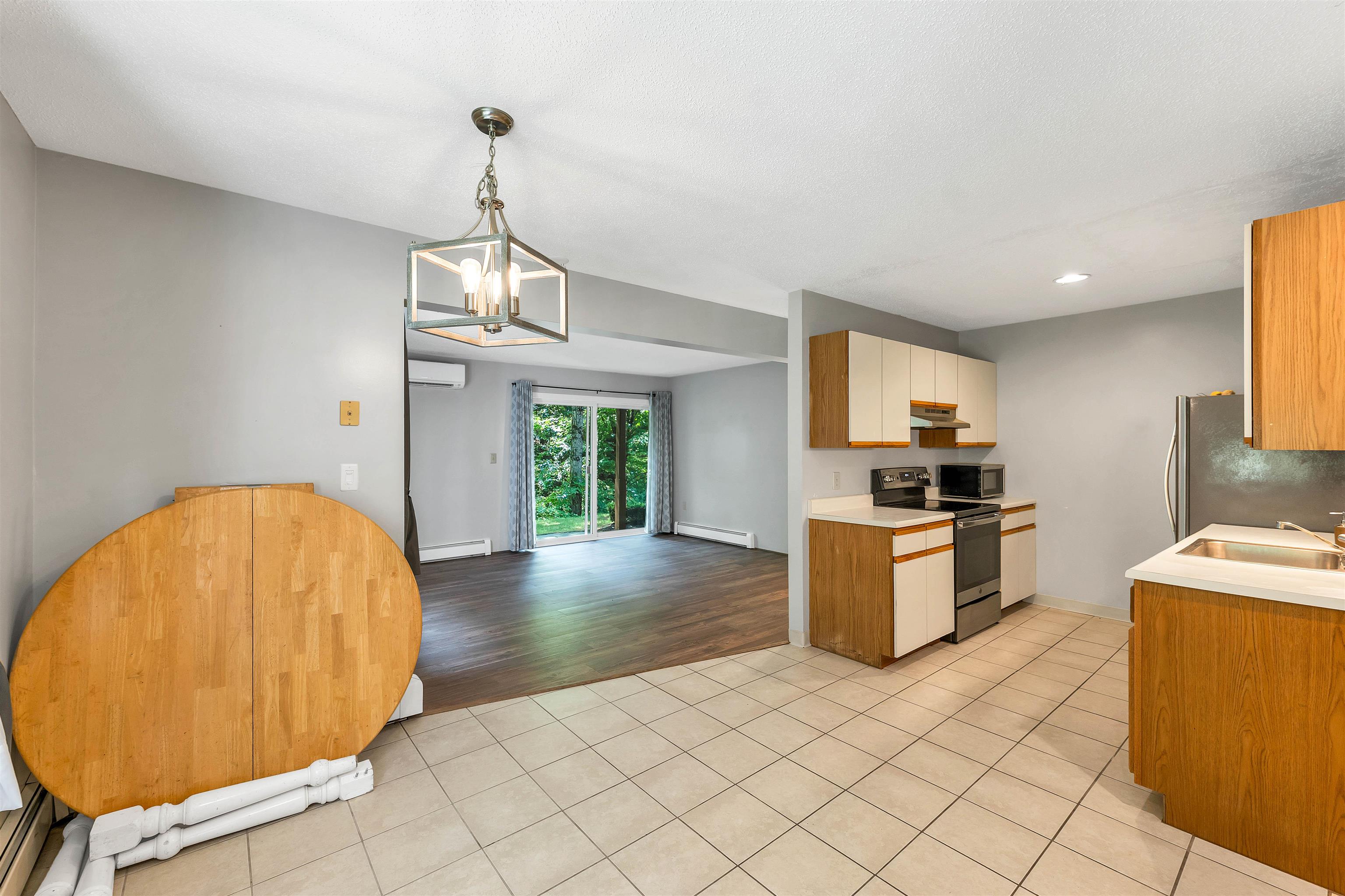 36 Circle Drive Property Photo 7