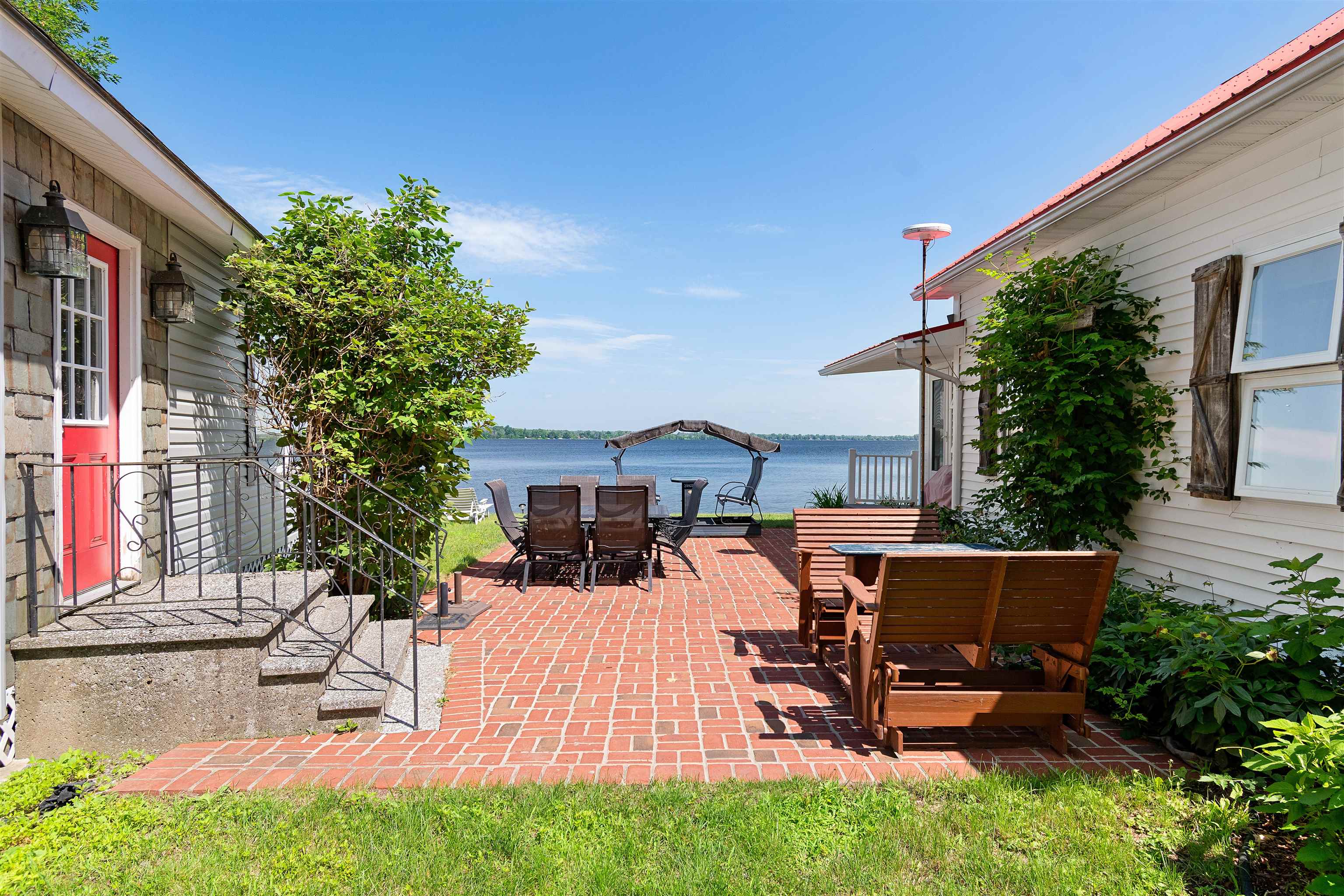 43 Sandy Point Road Property Photo 4