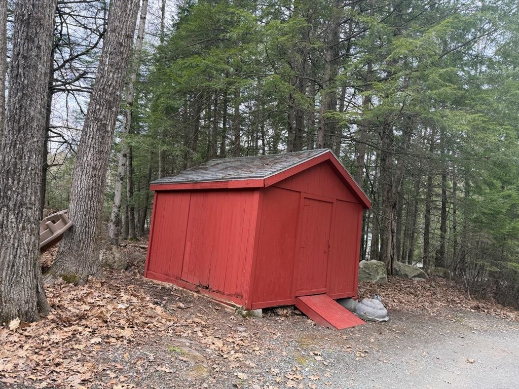 18 Algonquin Road Property Photo 34