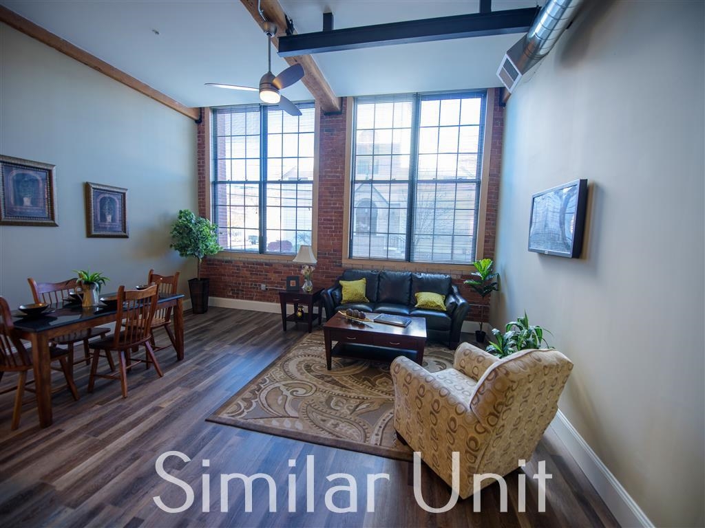 34 Franklin Street Property Photo 6