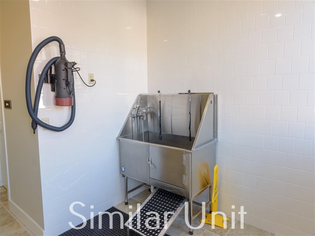 34 Franklin Street Property Photo 29