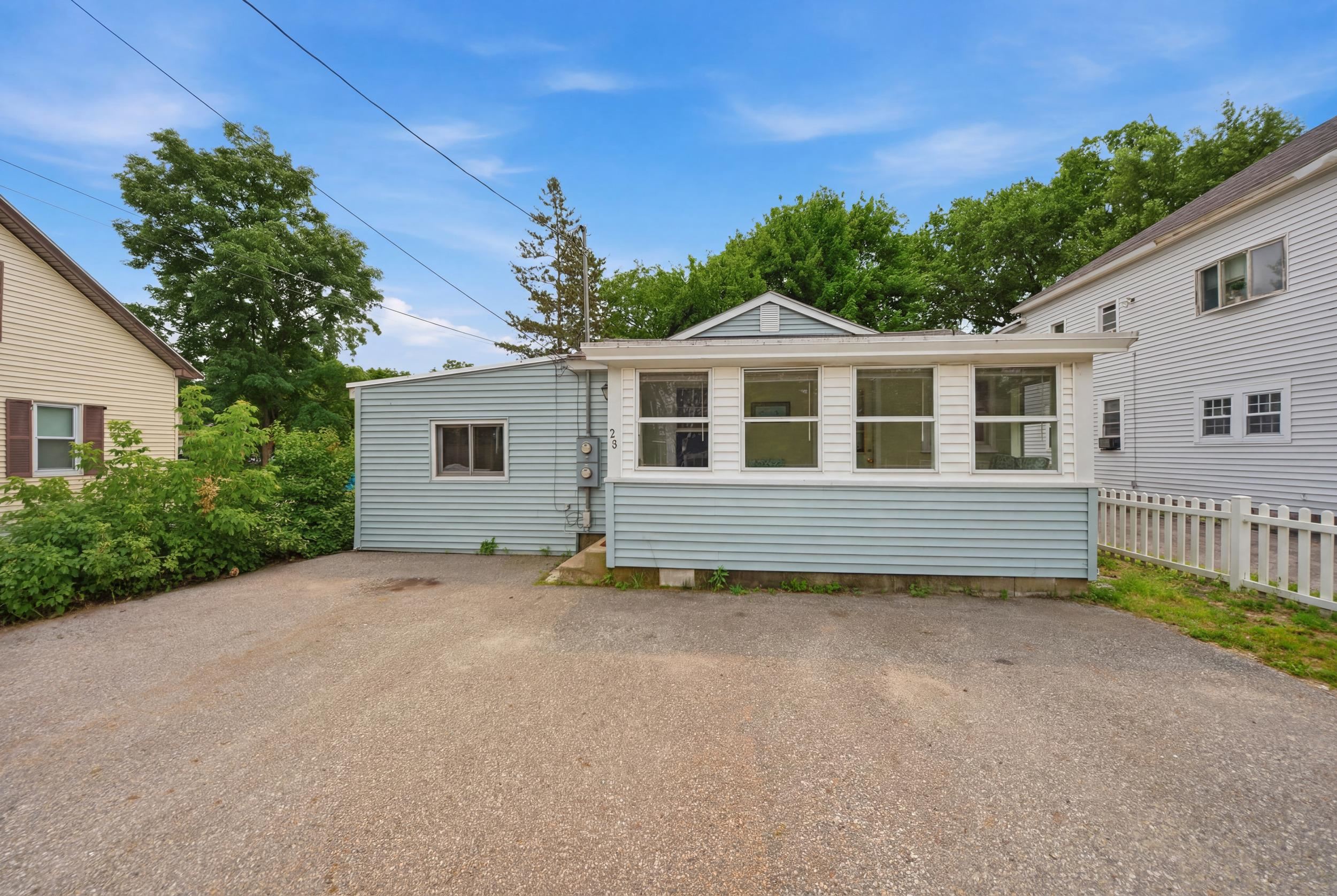 28 New Dunstable Road Property Photo 2