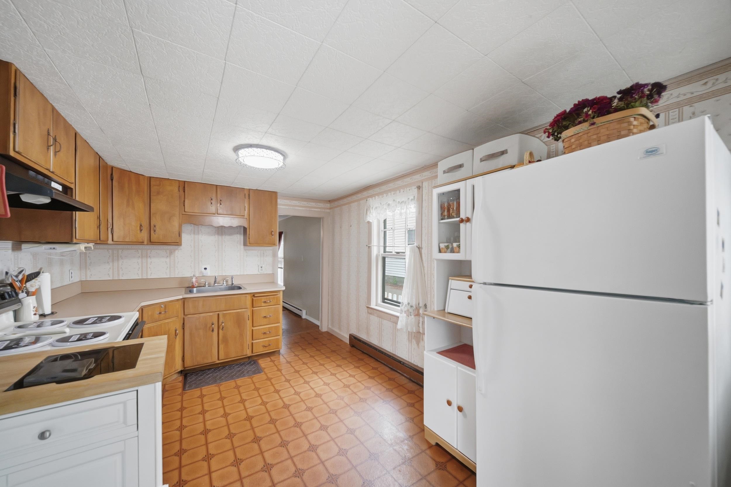 28 New Dunstable Road Property Photo 11