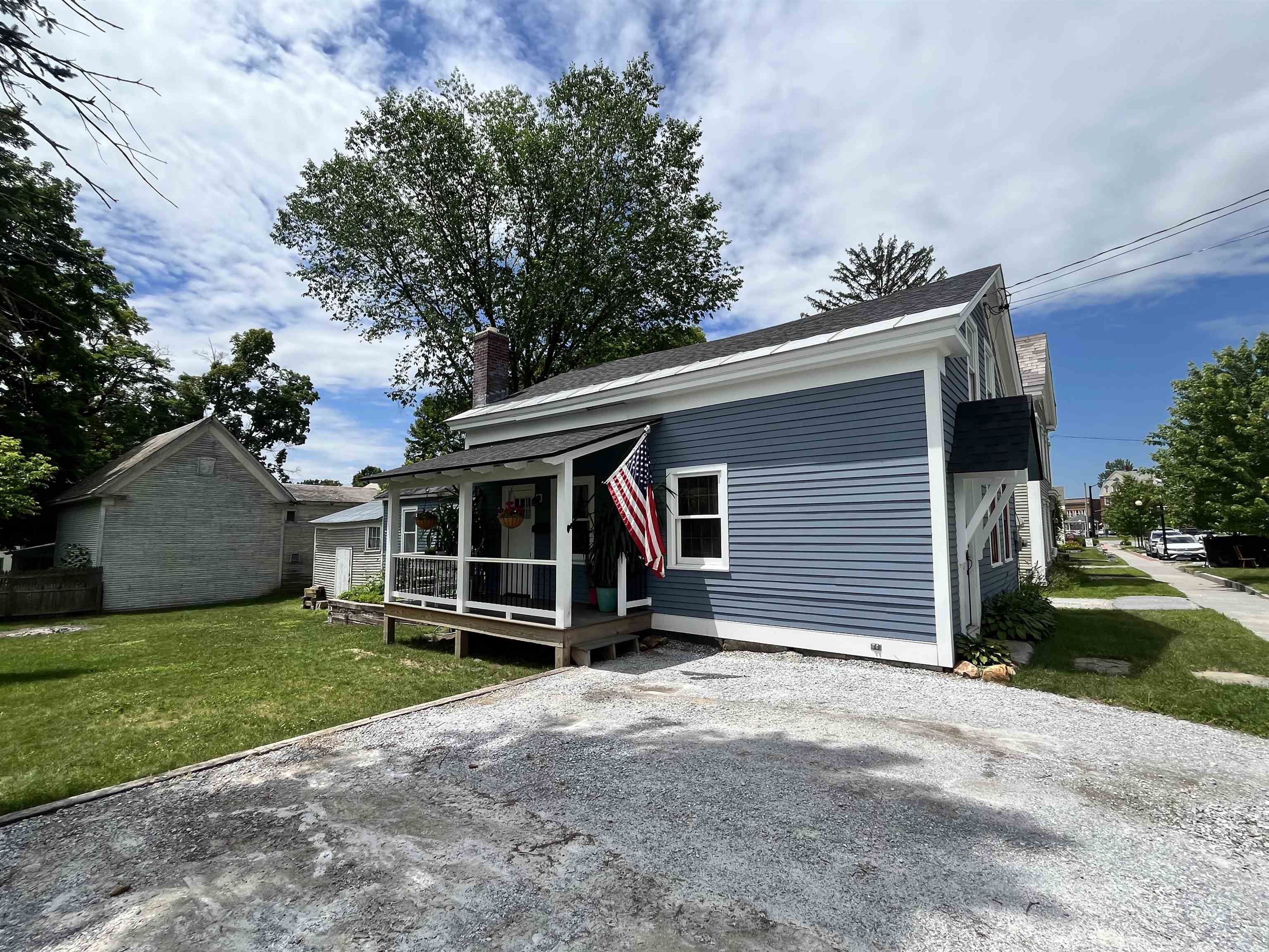 11 Franklin Street Property Photo 2