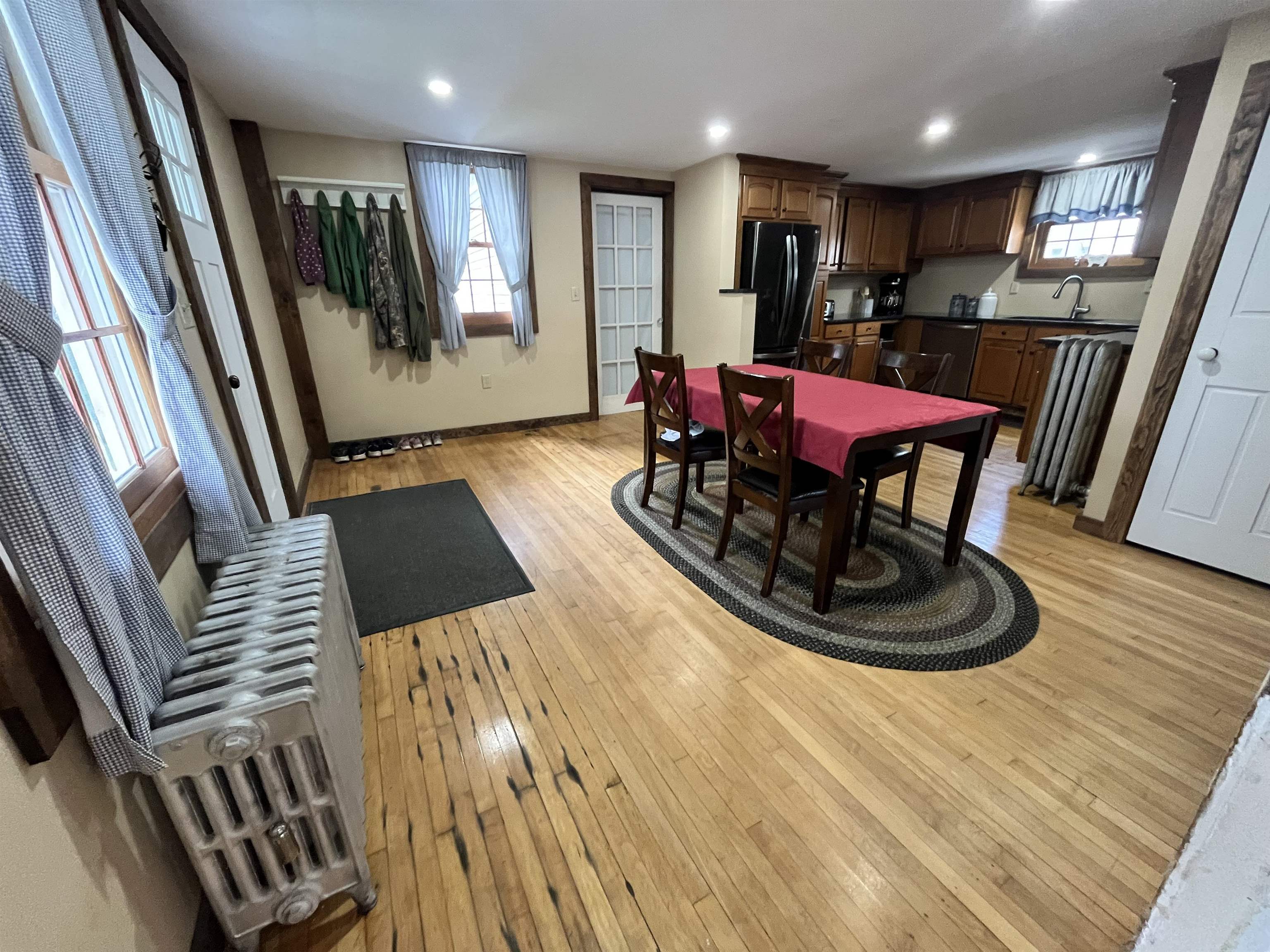 11 Franklin Street Property Photo 13