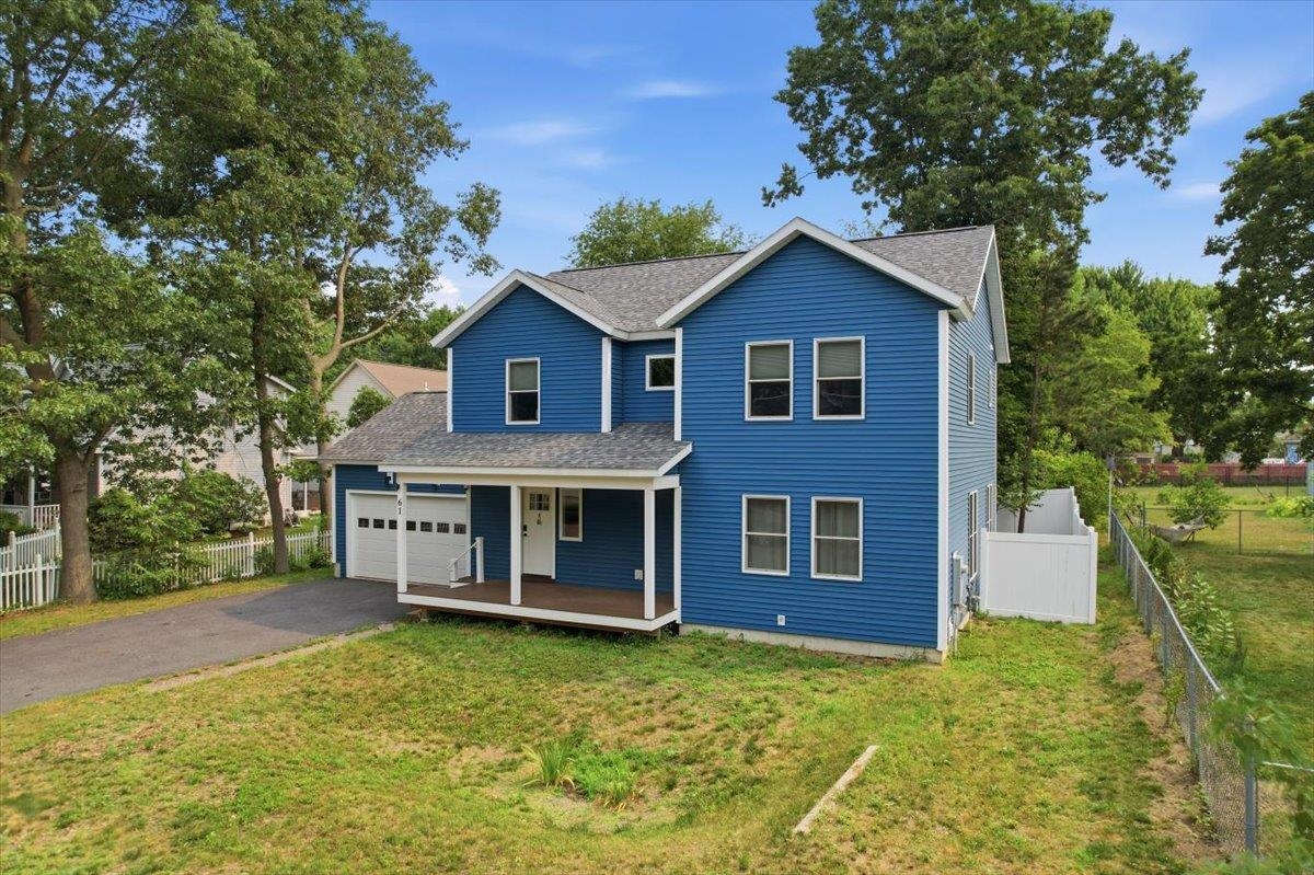 61 Grey Meadow Drive Property Photo 2