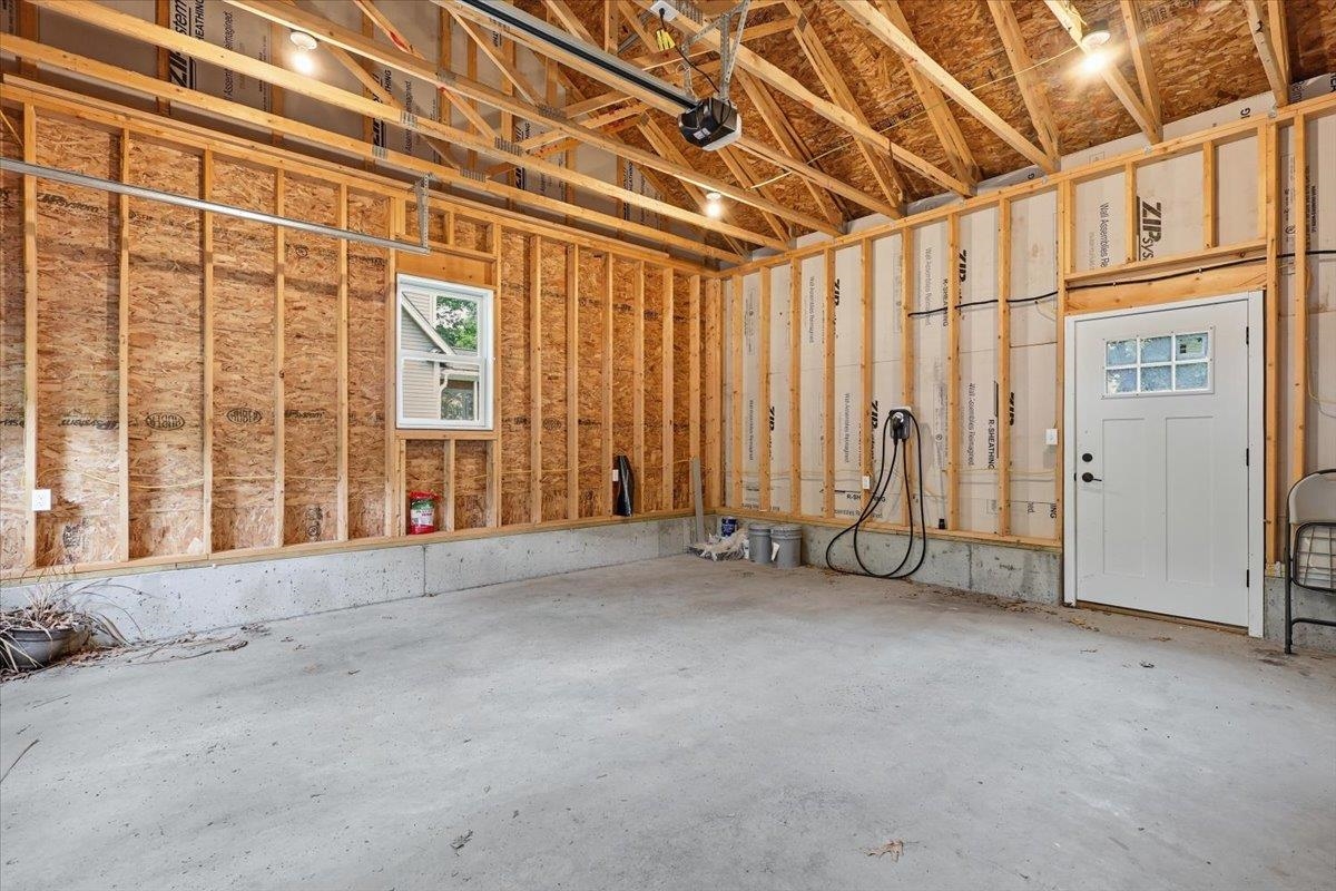 61 Grey Meadow Drive Property Photo 44