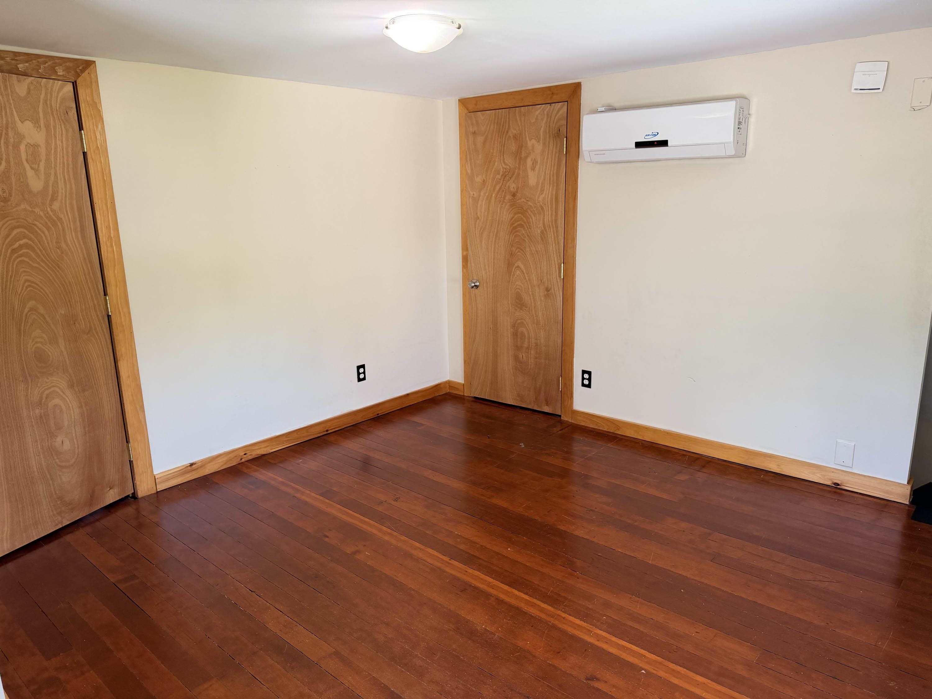 106 Coolidge Highway Property Photo 30