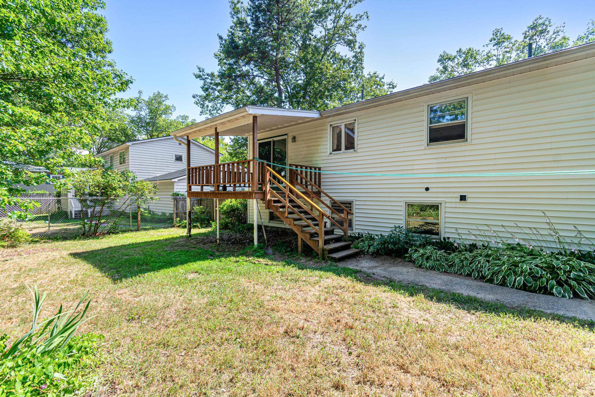 88 Pleasant Avenue Property Photo 44