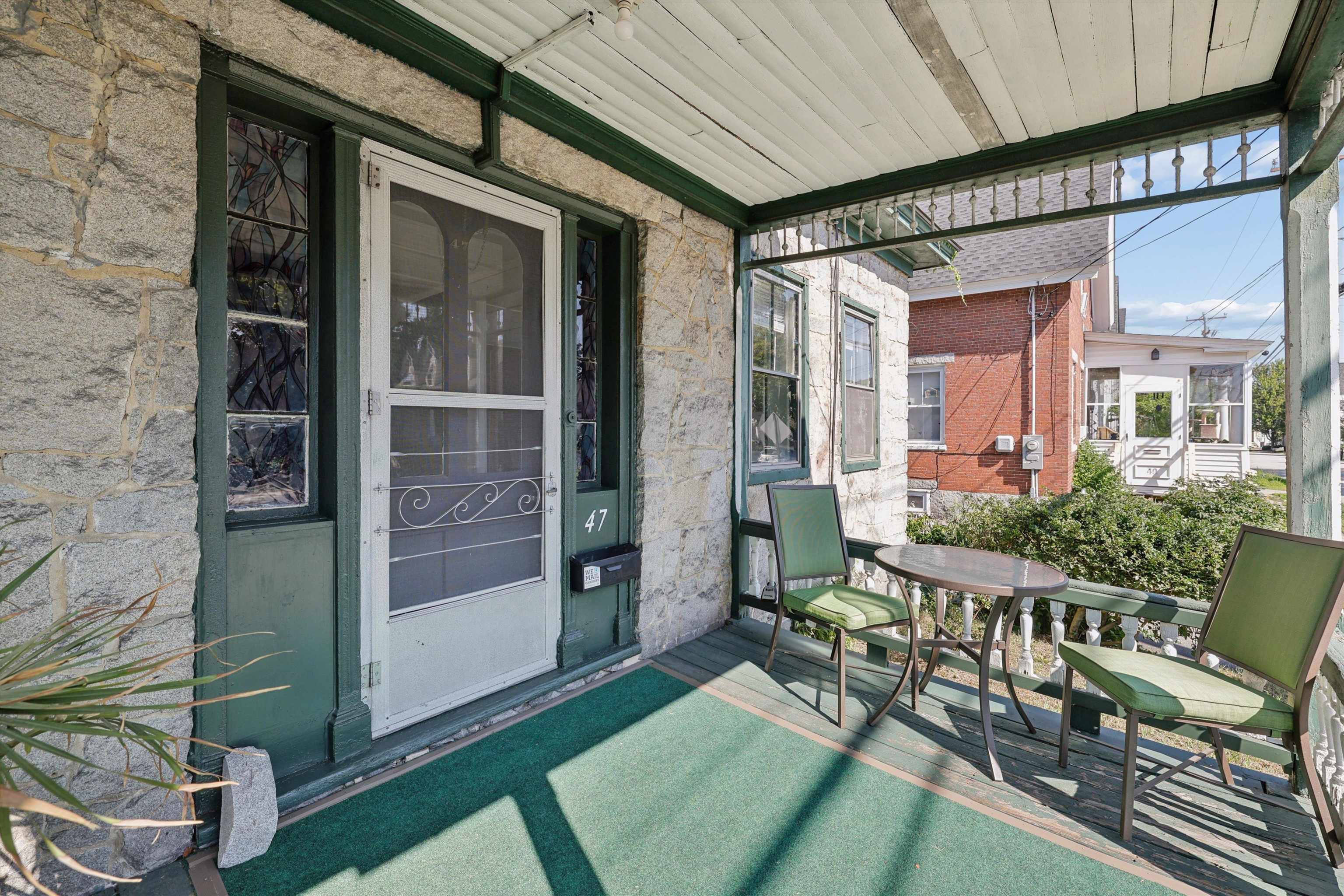 47 N Spring Street Property Photo 3