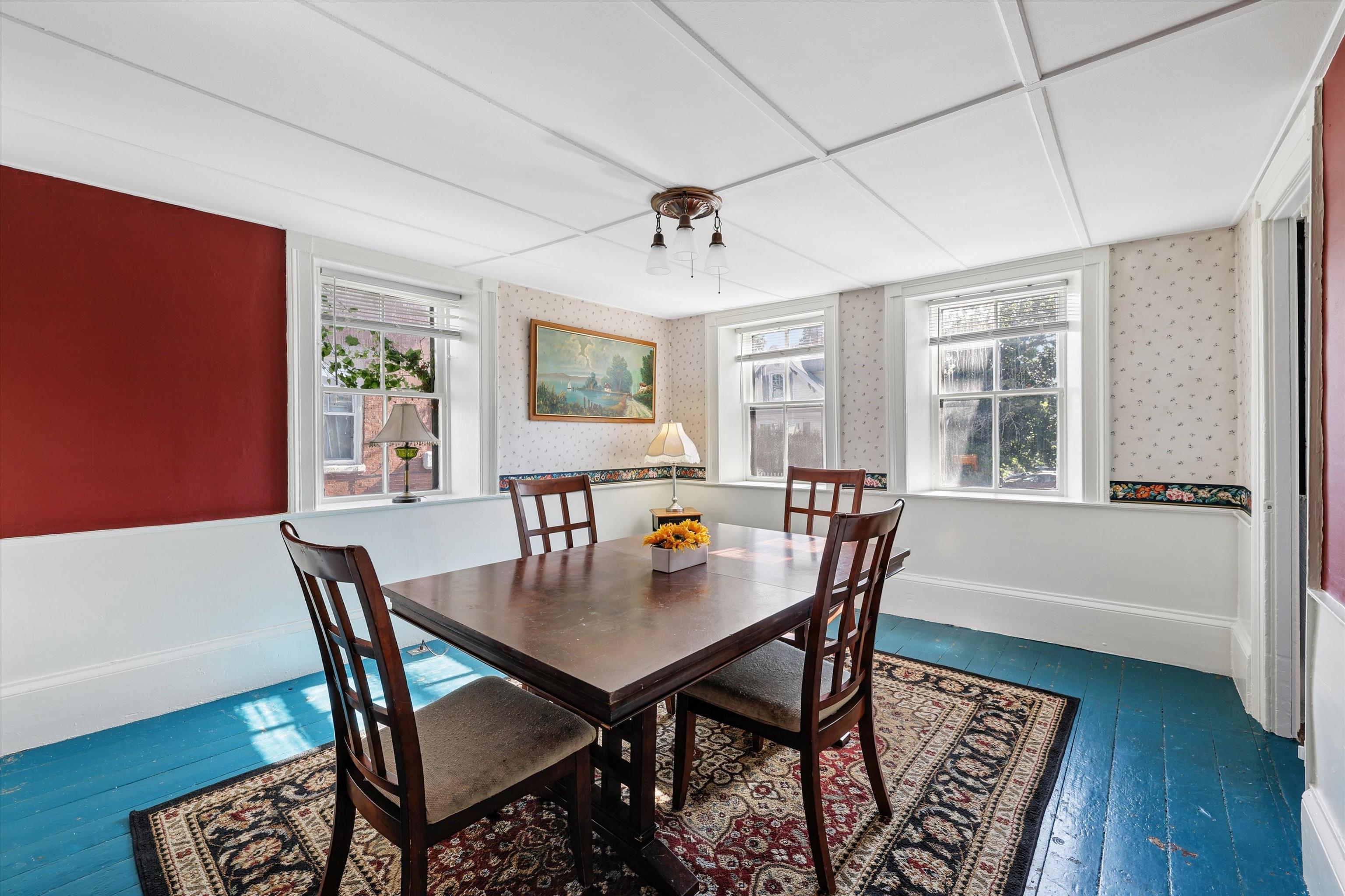 47 N Spring Street Property Photo 8