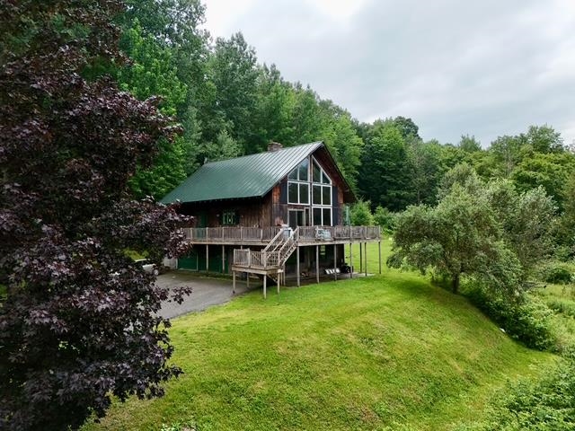 1137 Ridge Hill Drive Property Photo 3