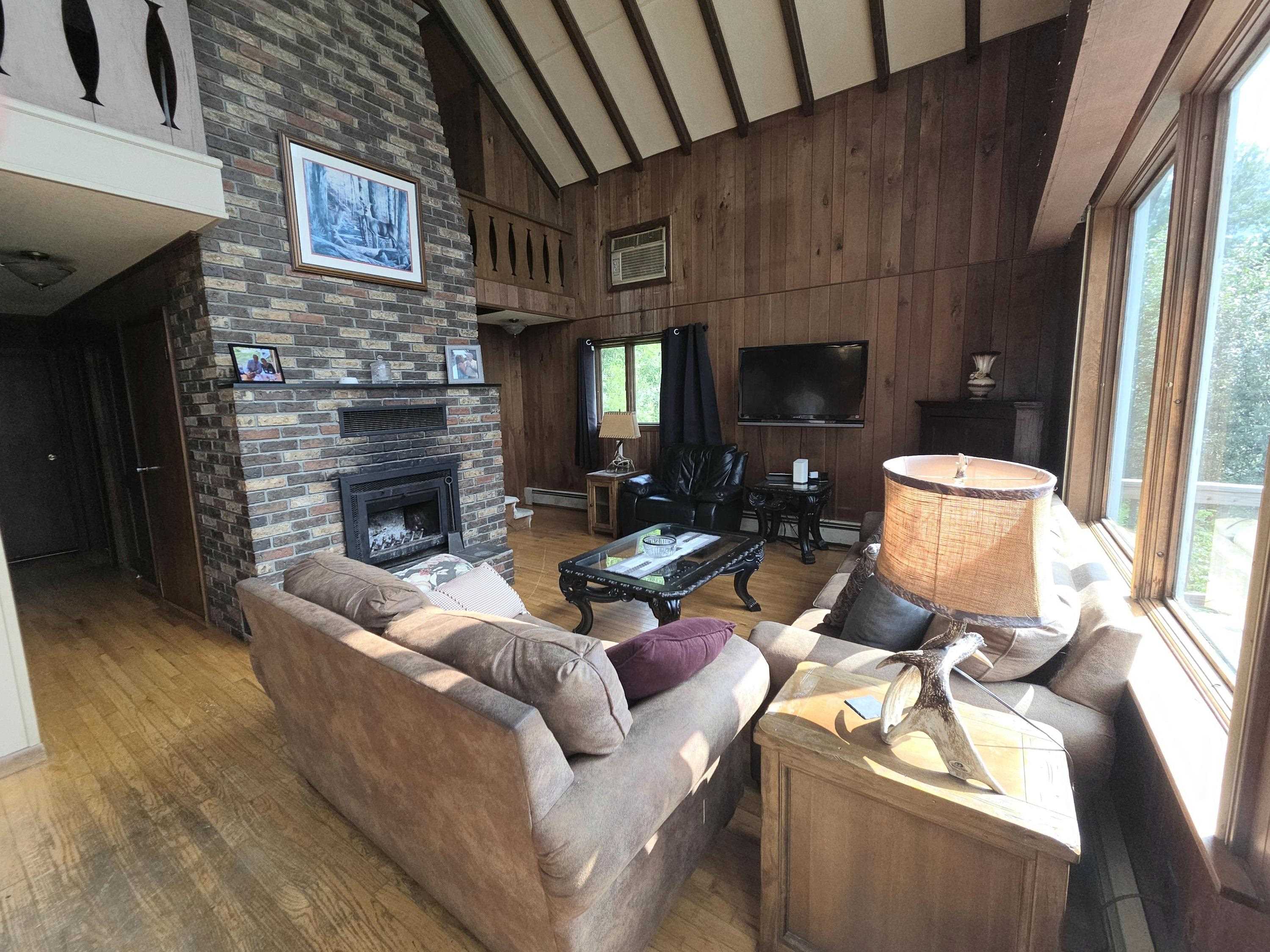 1137 Ridge Hill Drive Property Photo 12