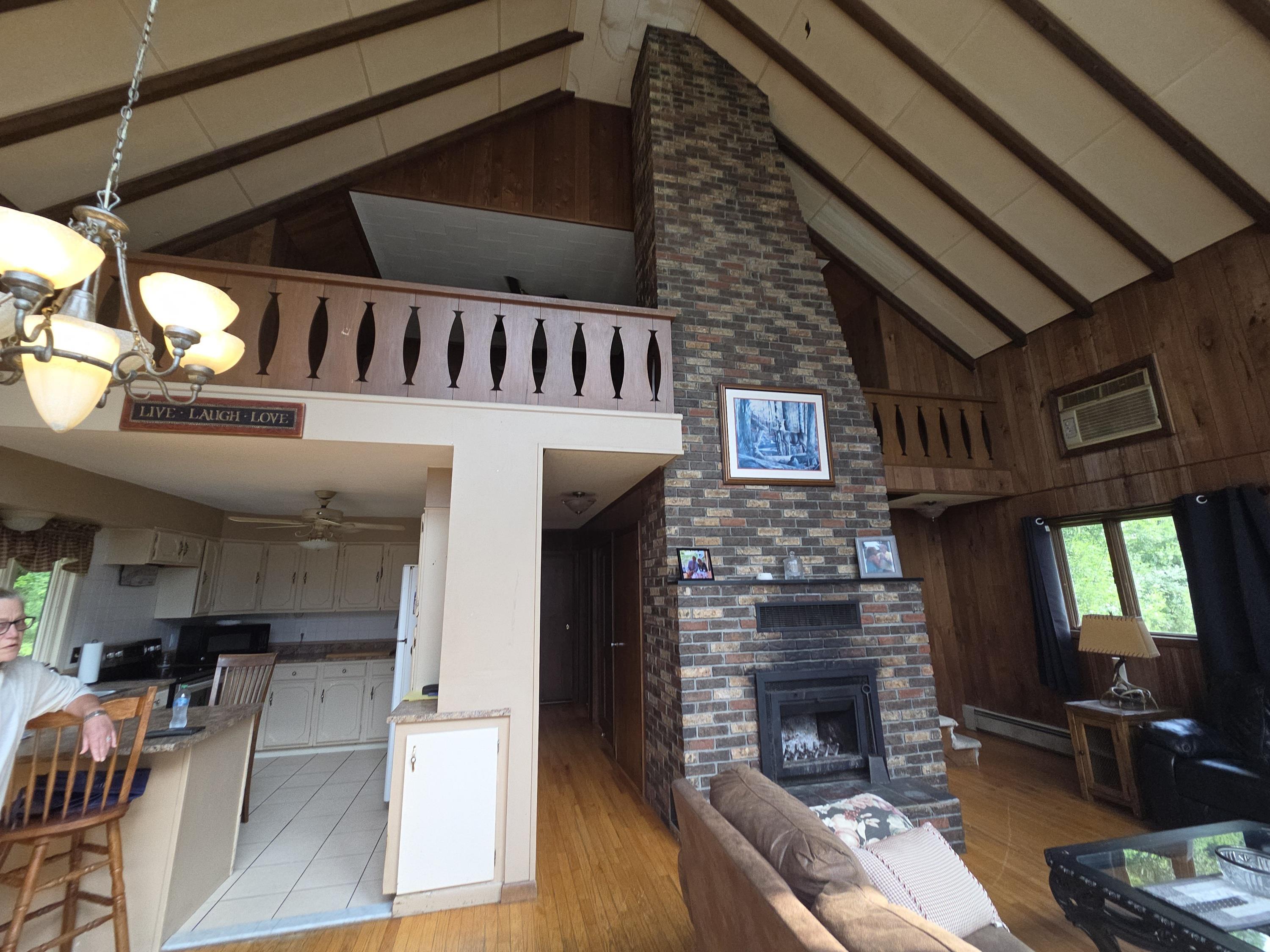 1137 Ridge Hill Drive Property Photo 13