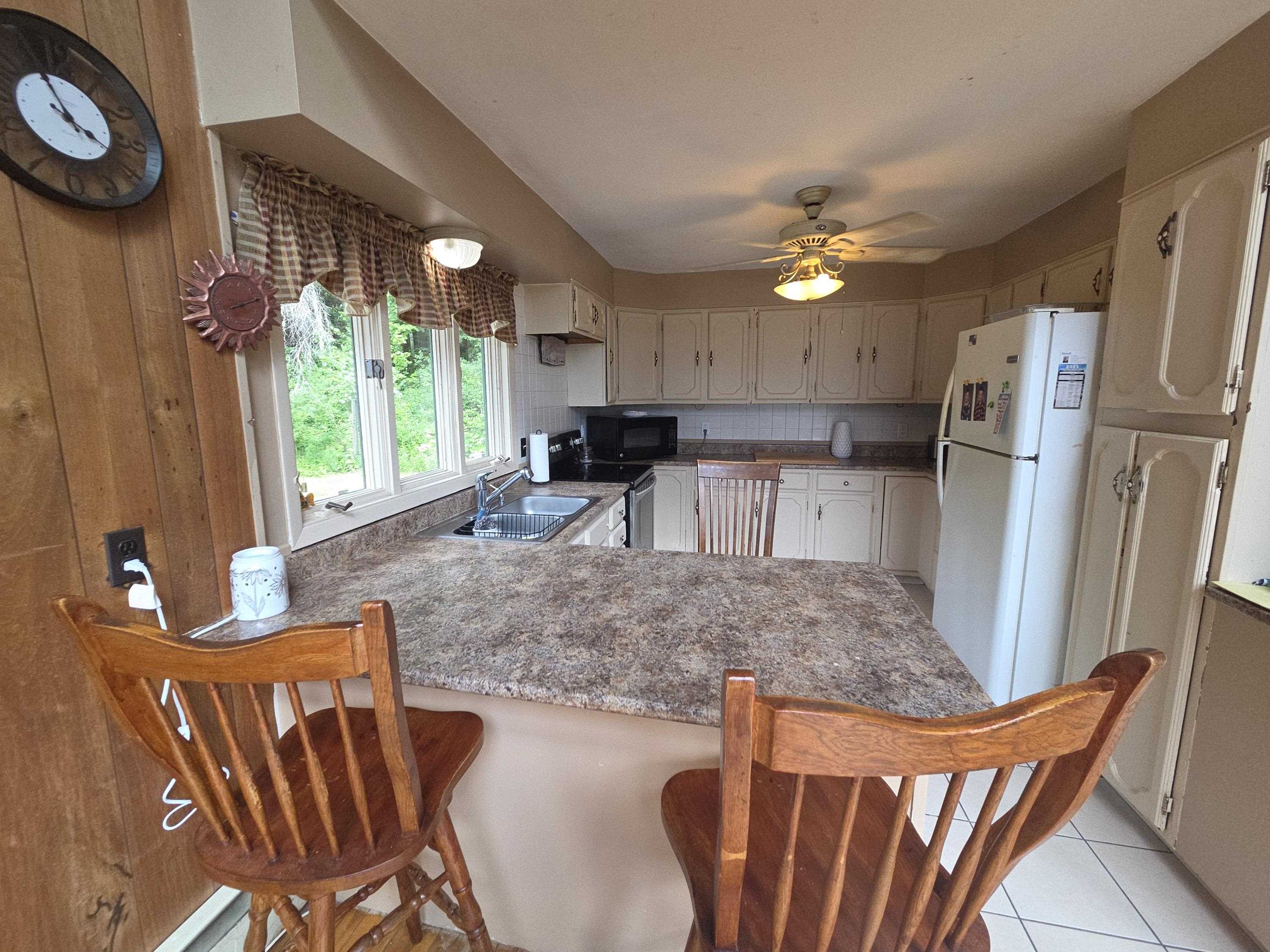 1137 Ridge Hill Drive Property Photo 16