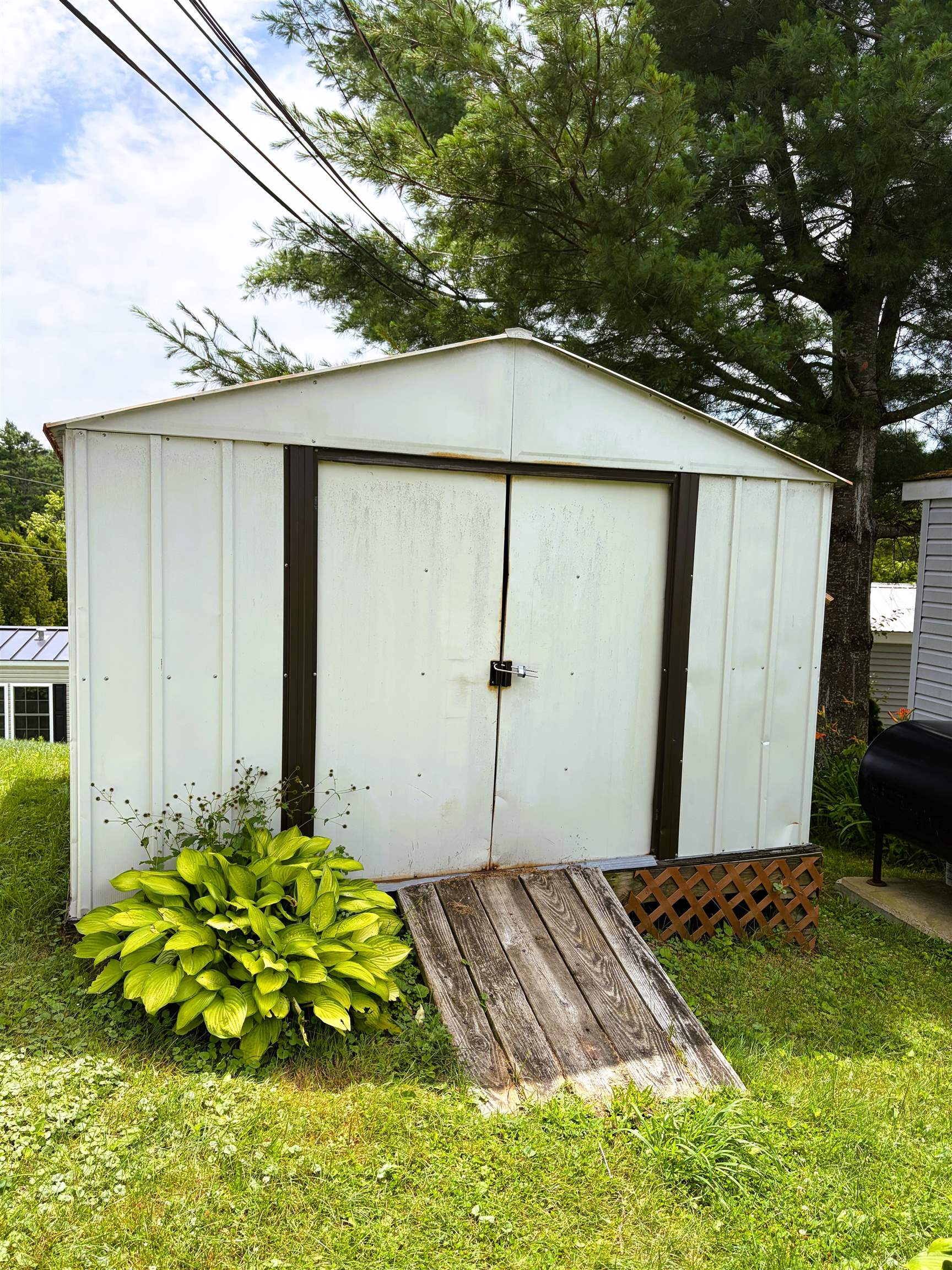 8 Hilltop Manor Mobile Home Park Property Photo 39