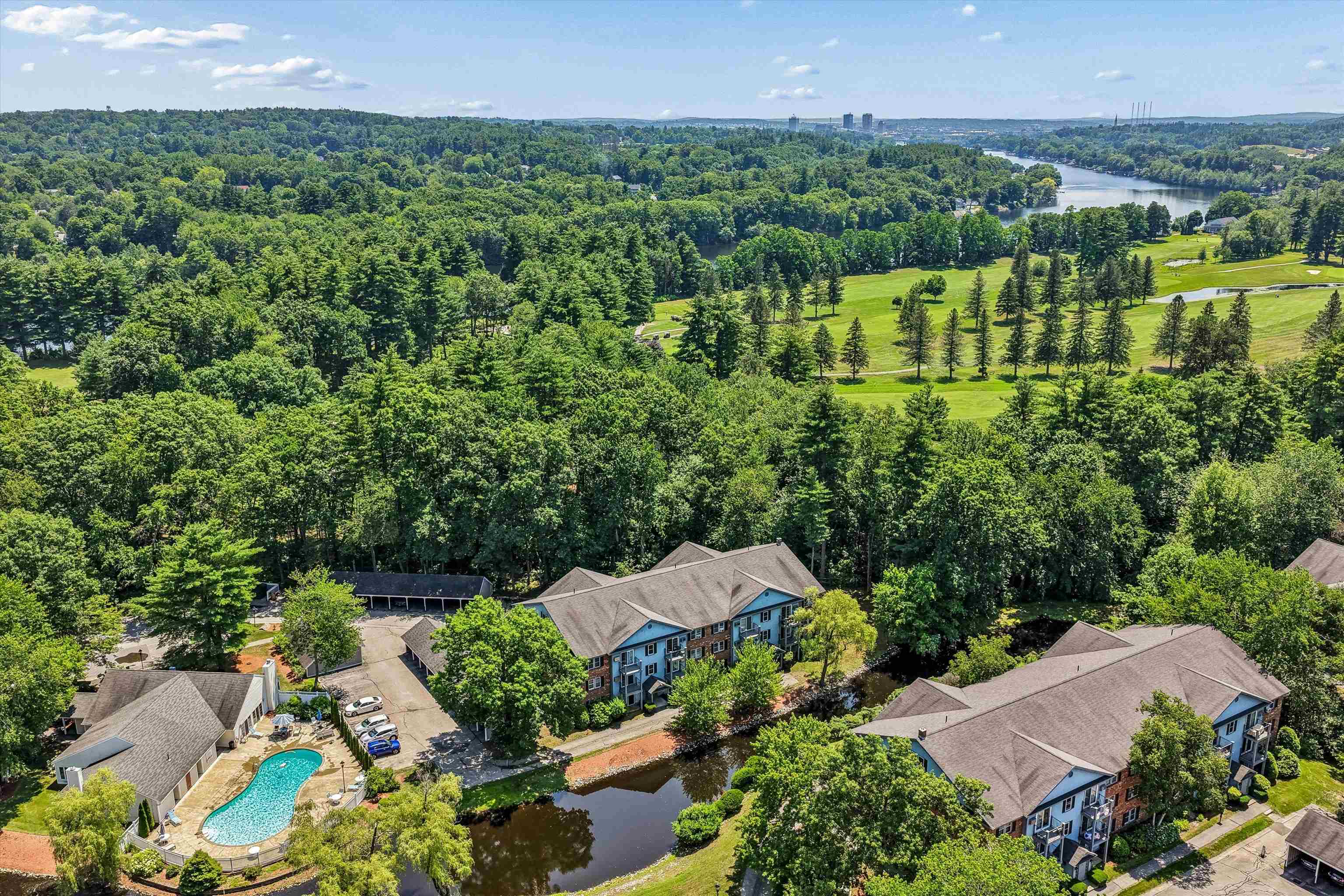 14 Northbrook Drive