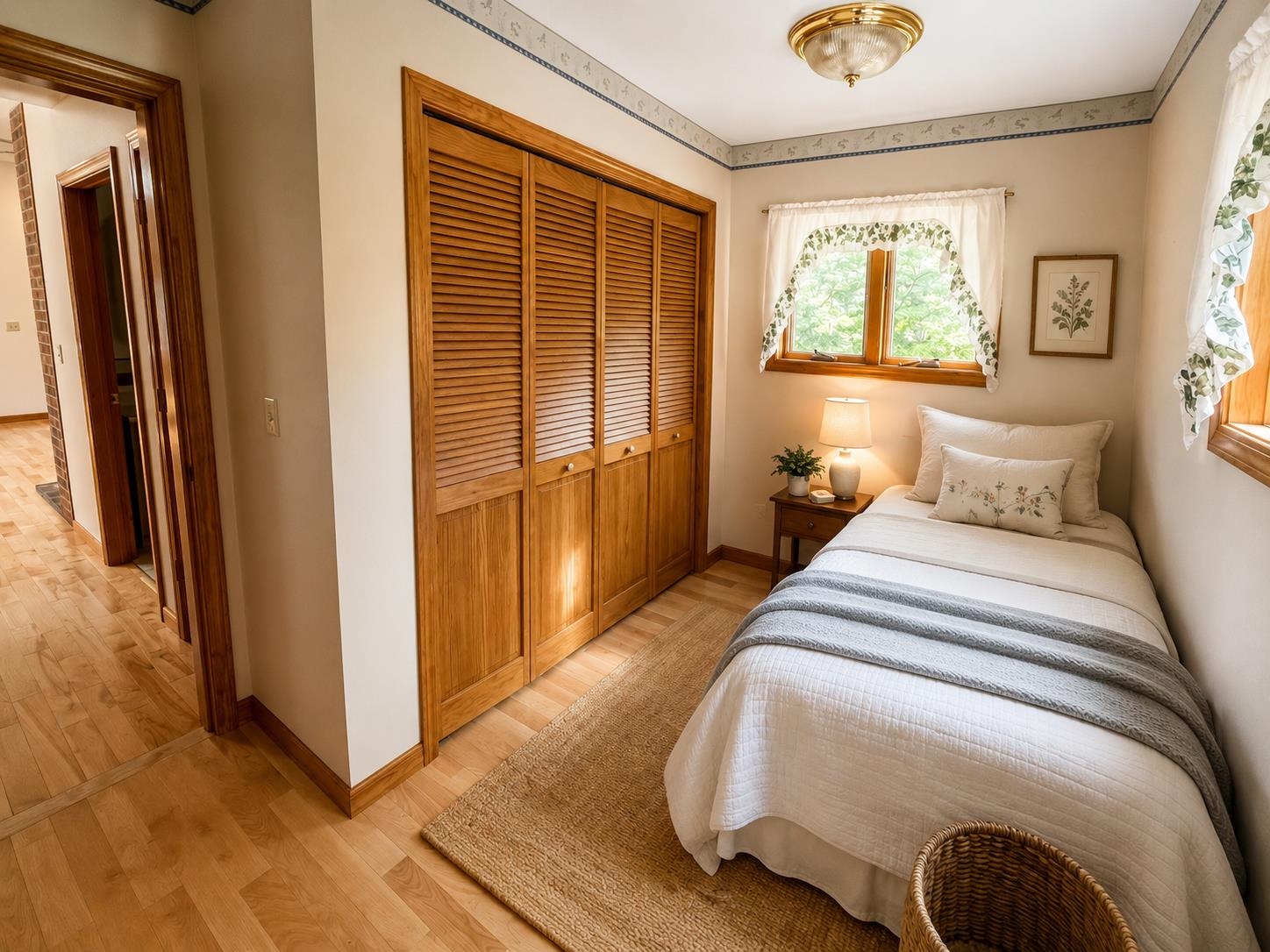 38 Thompson Road Property Photo 16