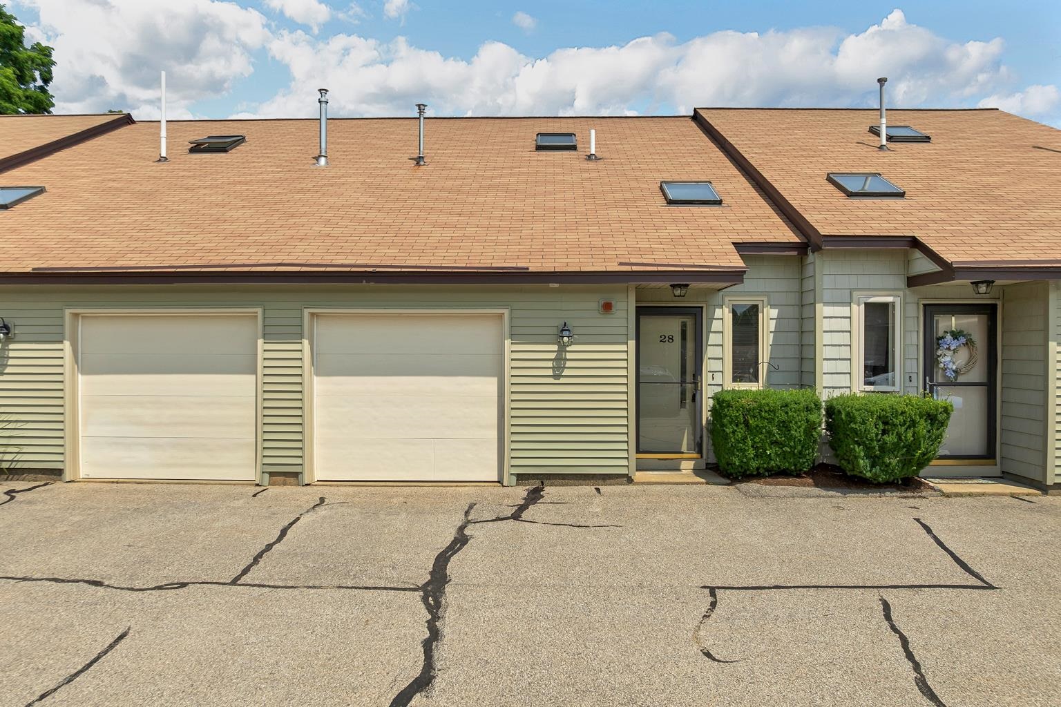 28 Tideview Drive Property Photo 1