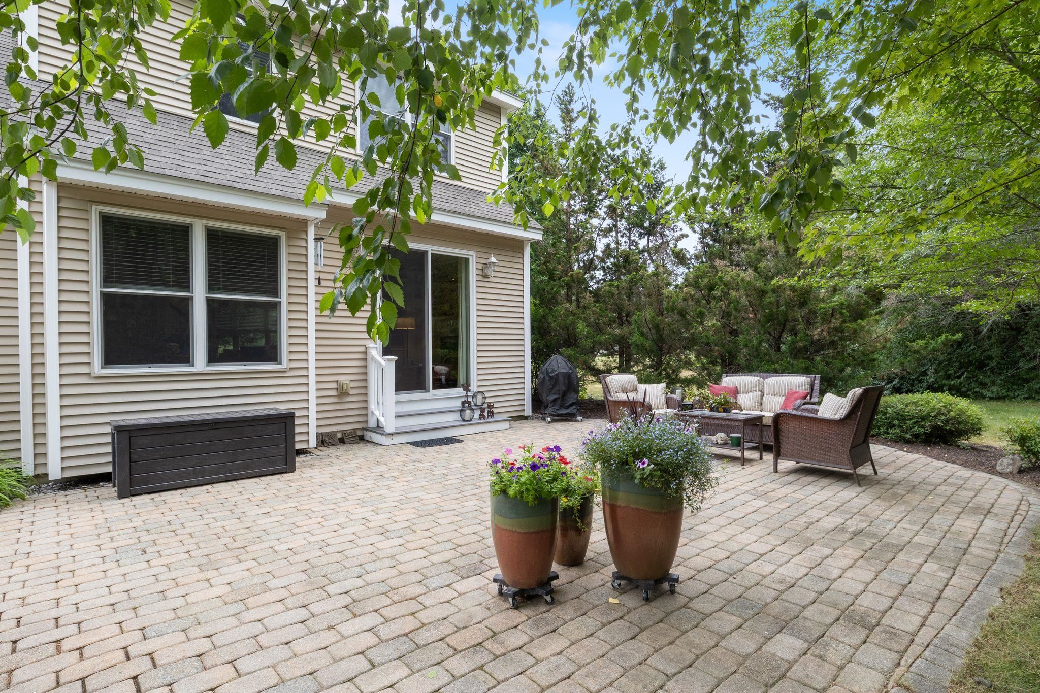 18 Haines Brook Farm Lane Property Photo 3