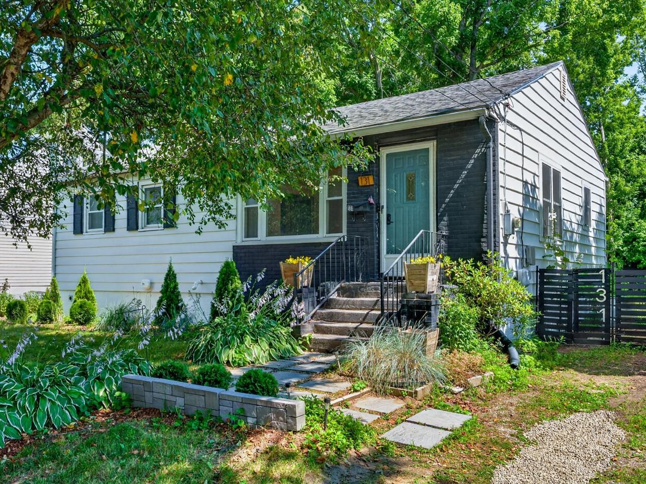 131 Iroquois Avenue Property Photo 1