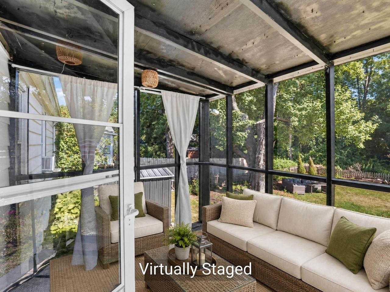 131 Iroquois Avenue Property Photo 14