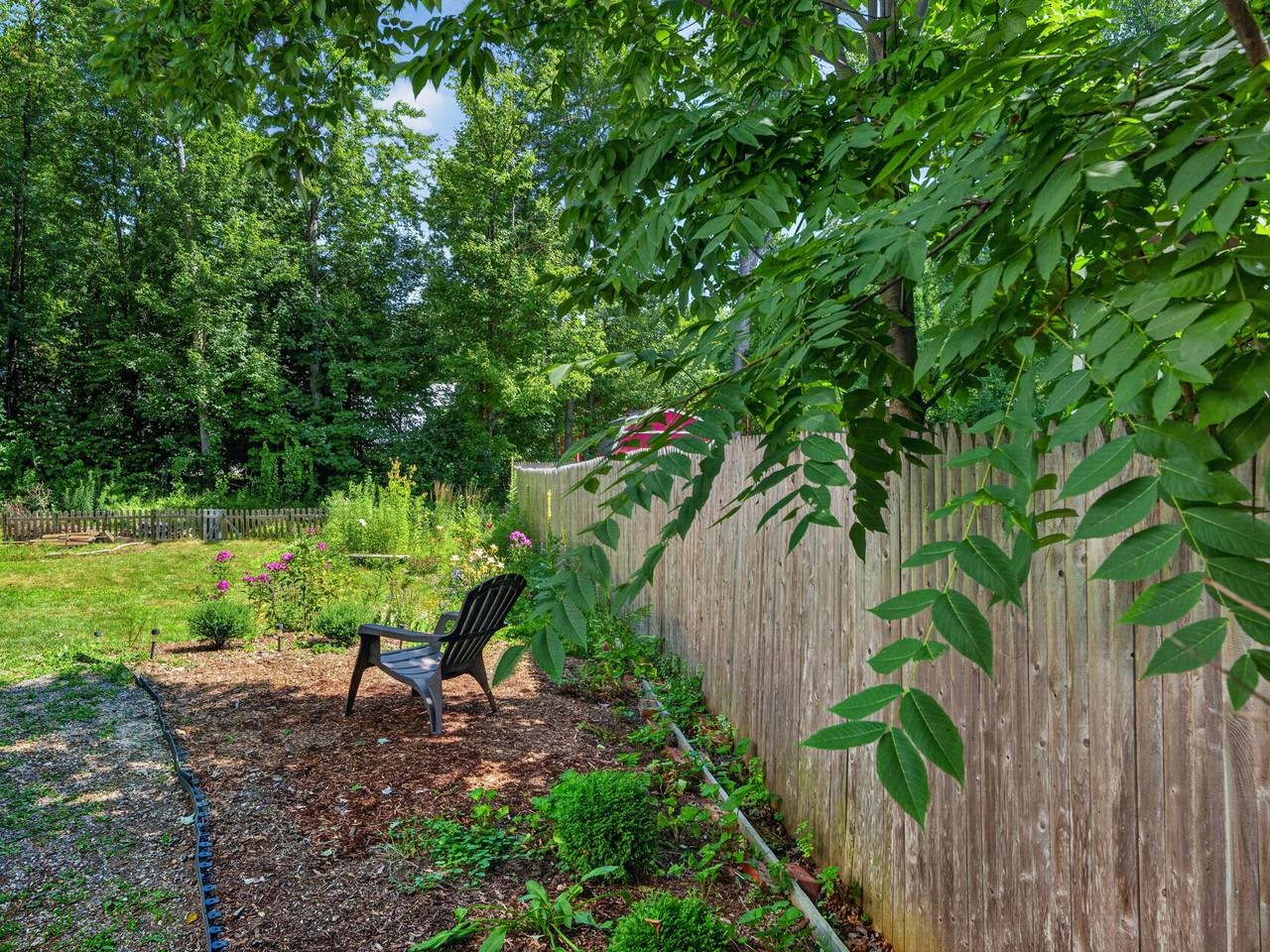 131 Iroquois Avenue Property Photo 36